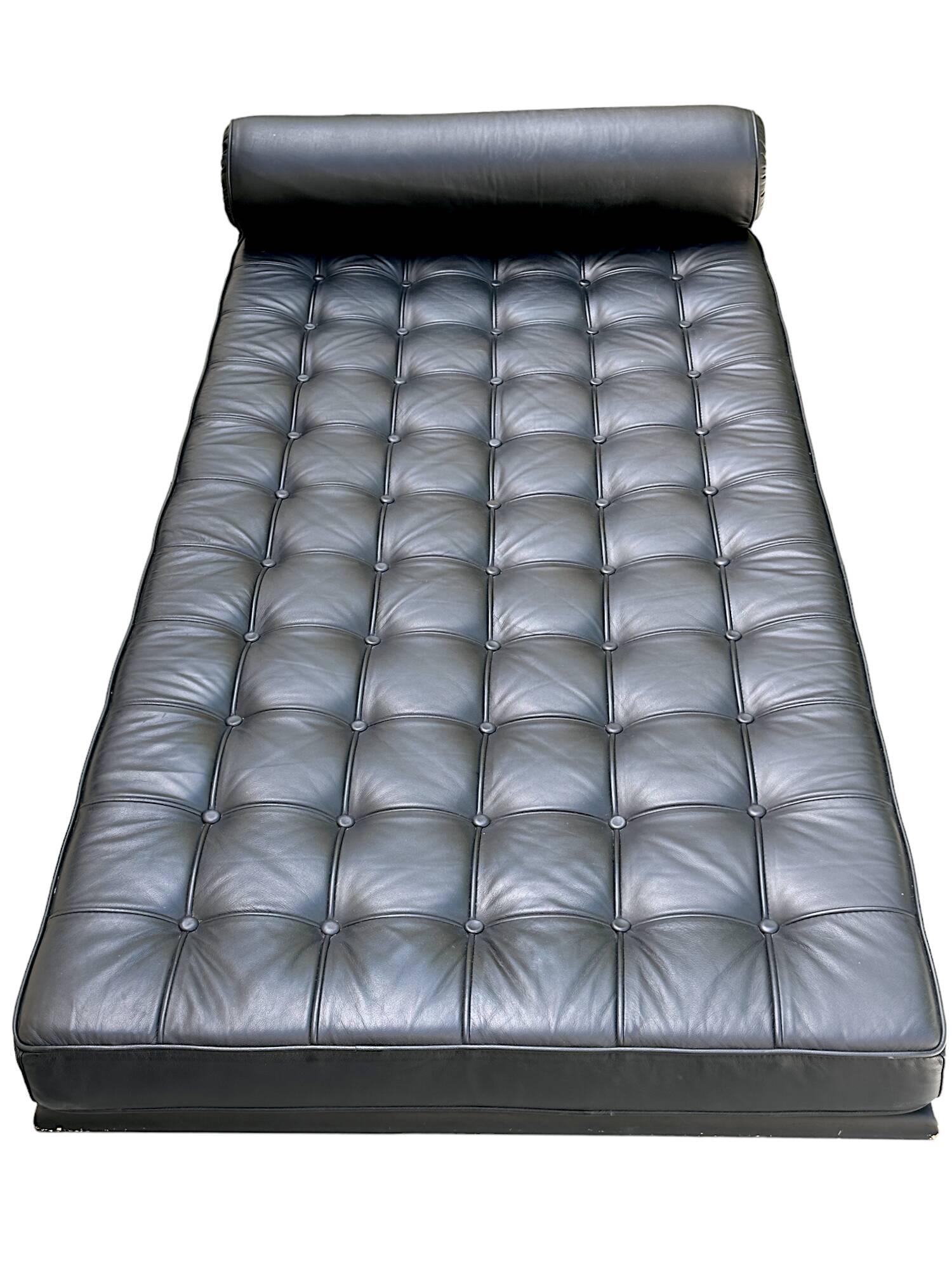 Barcelona daybed by Ludwig Mies Van Der Rohe Bauhaus for Knoll, 1970