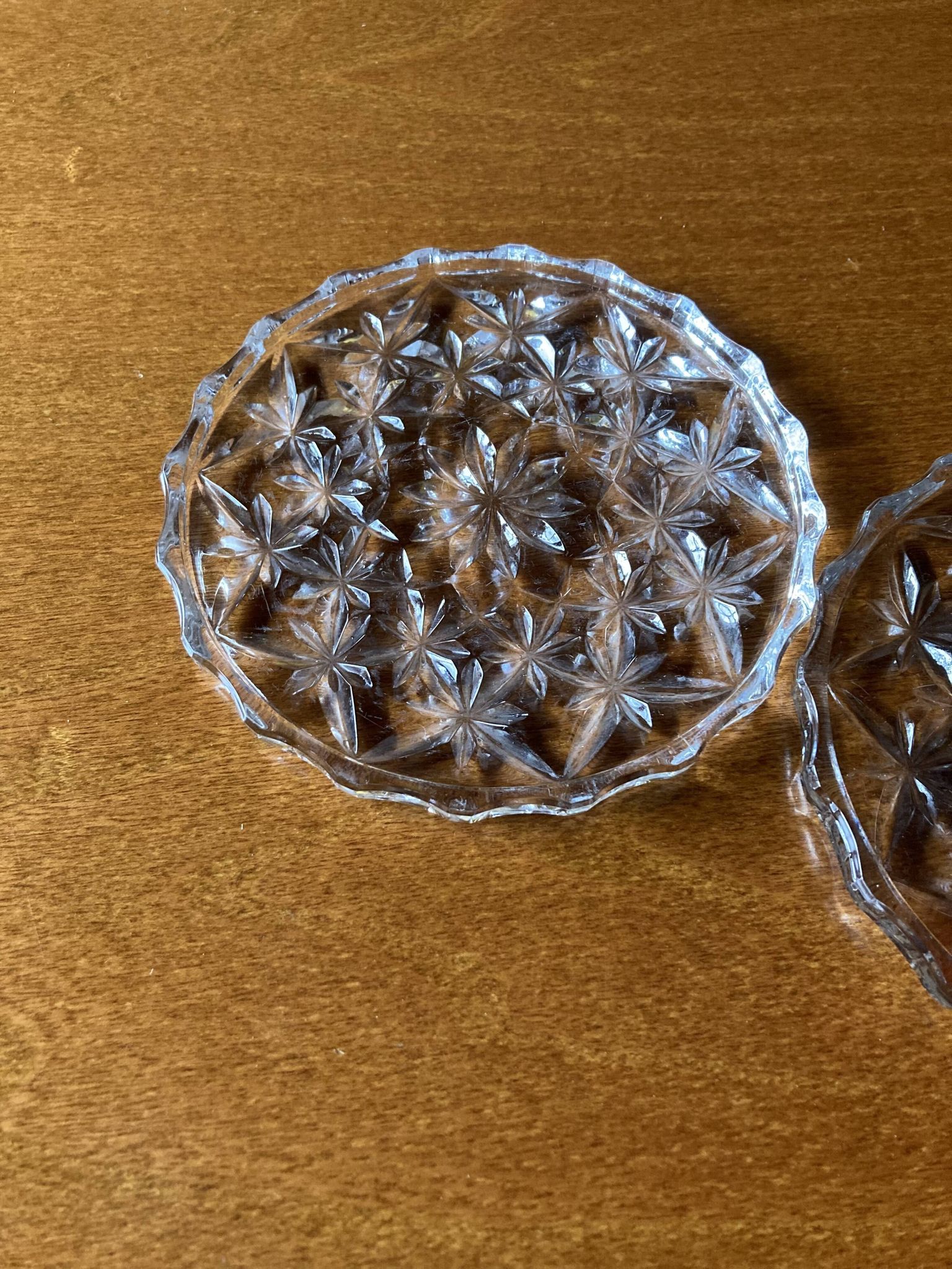 Paire de dessous de bouteille en cristal