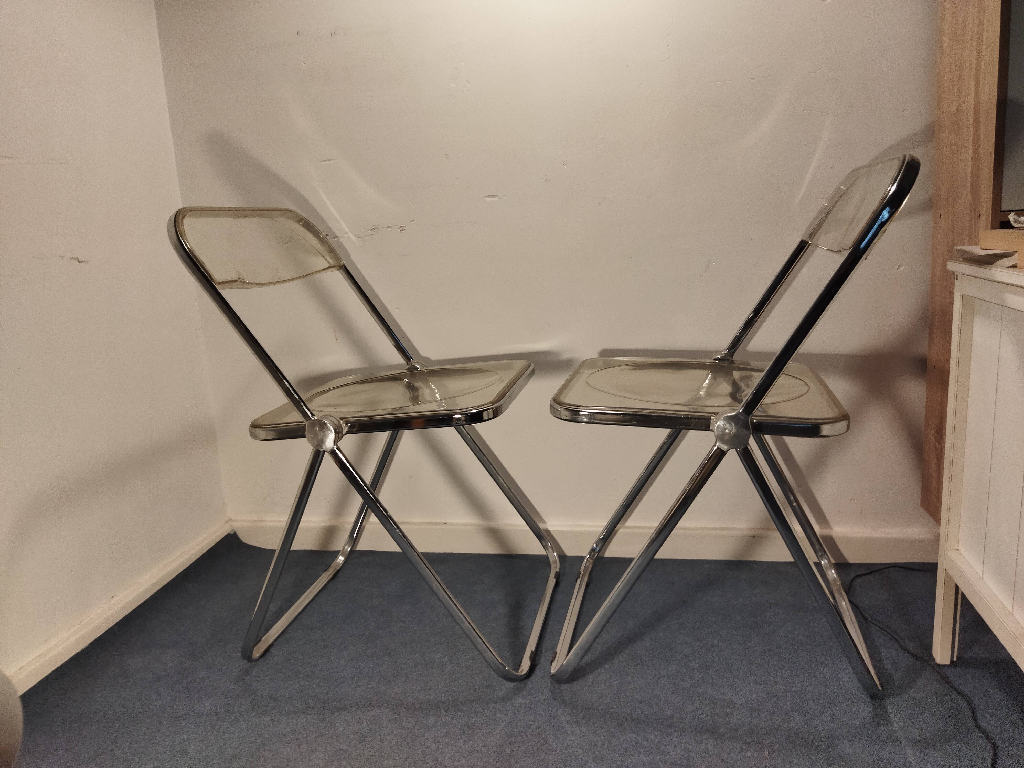 Pair of Plia chairs by Giancarlo Piretti
