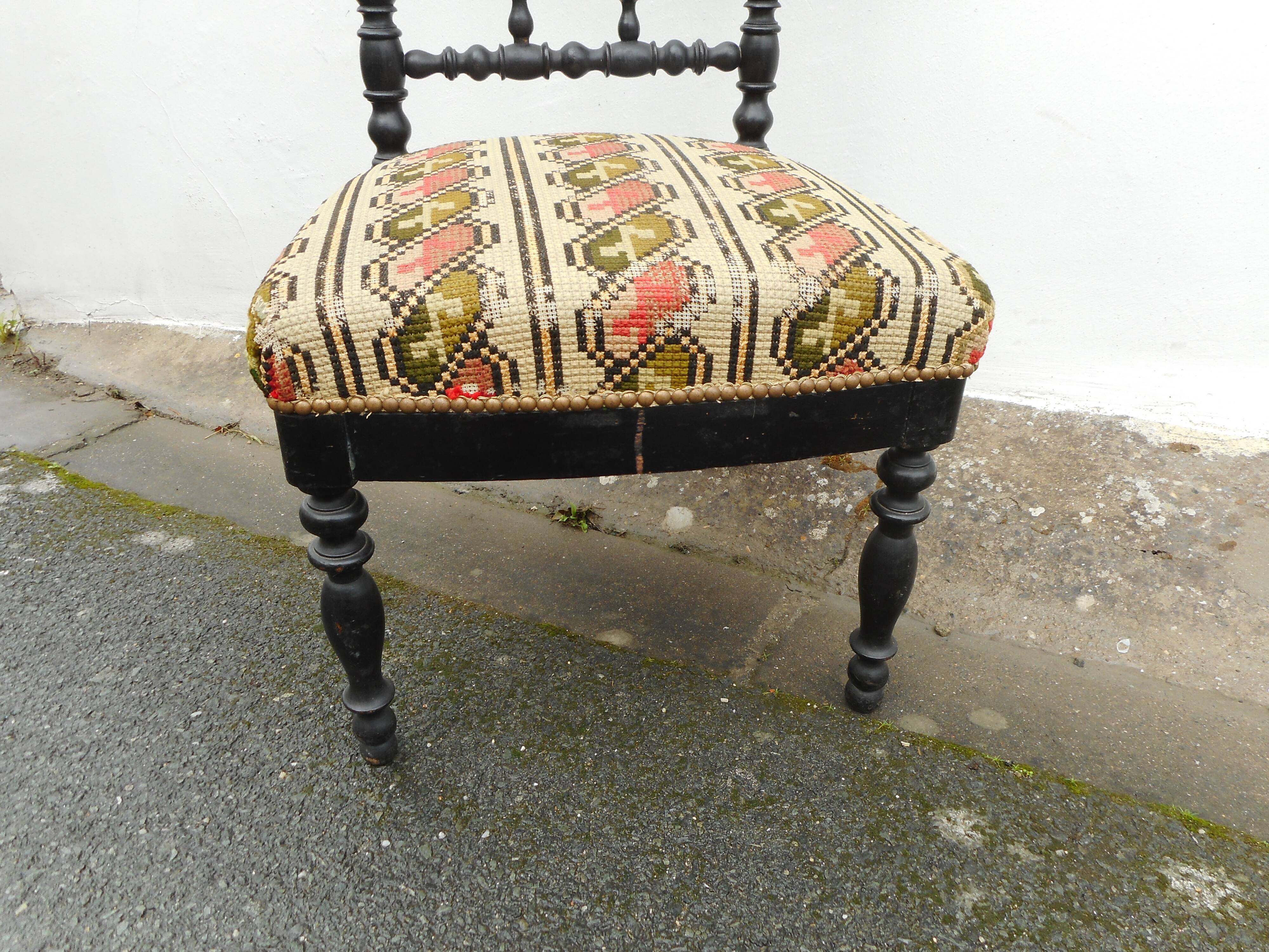 Chair Napoleon III, black turned wood