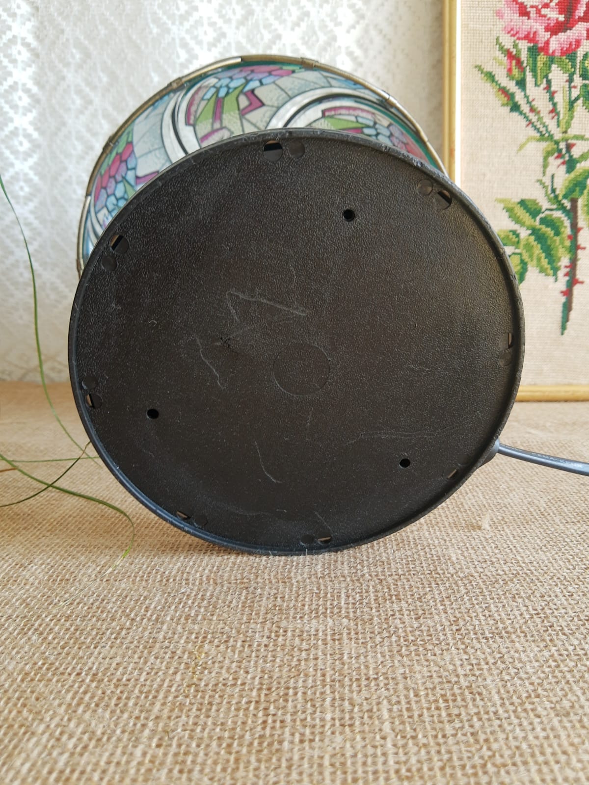 Tactile tiffany style table lamp - vintage