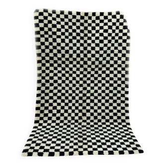 Handcrafted Boujaad rug 250cm x 150cm