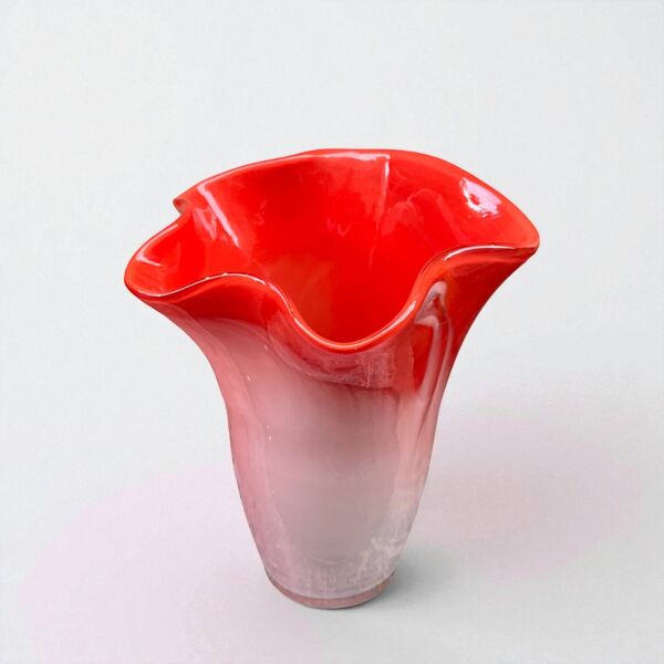 Grand vase en verre soufflé rouge KURATA japonais années 70 Made in Japan
