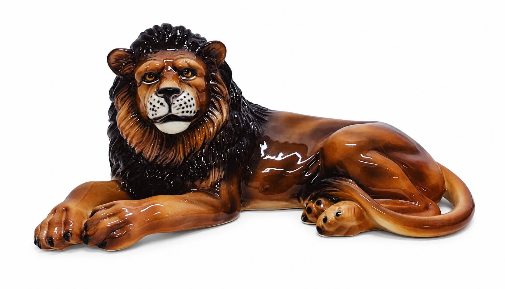 Lion statue ceramic