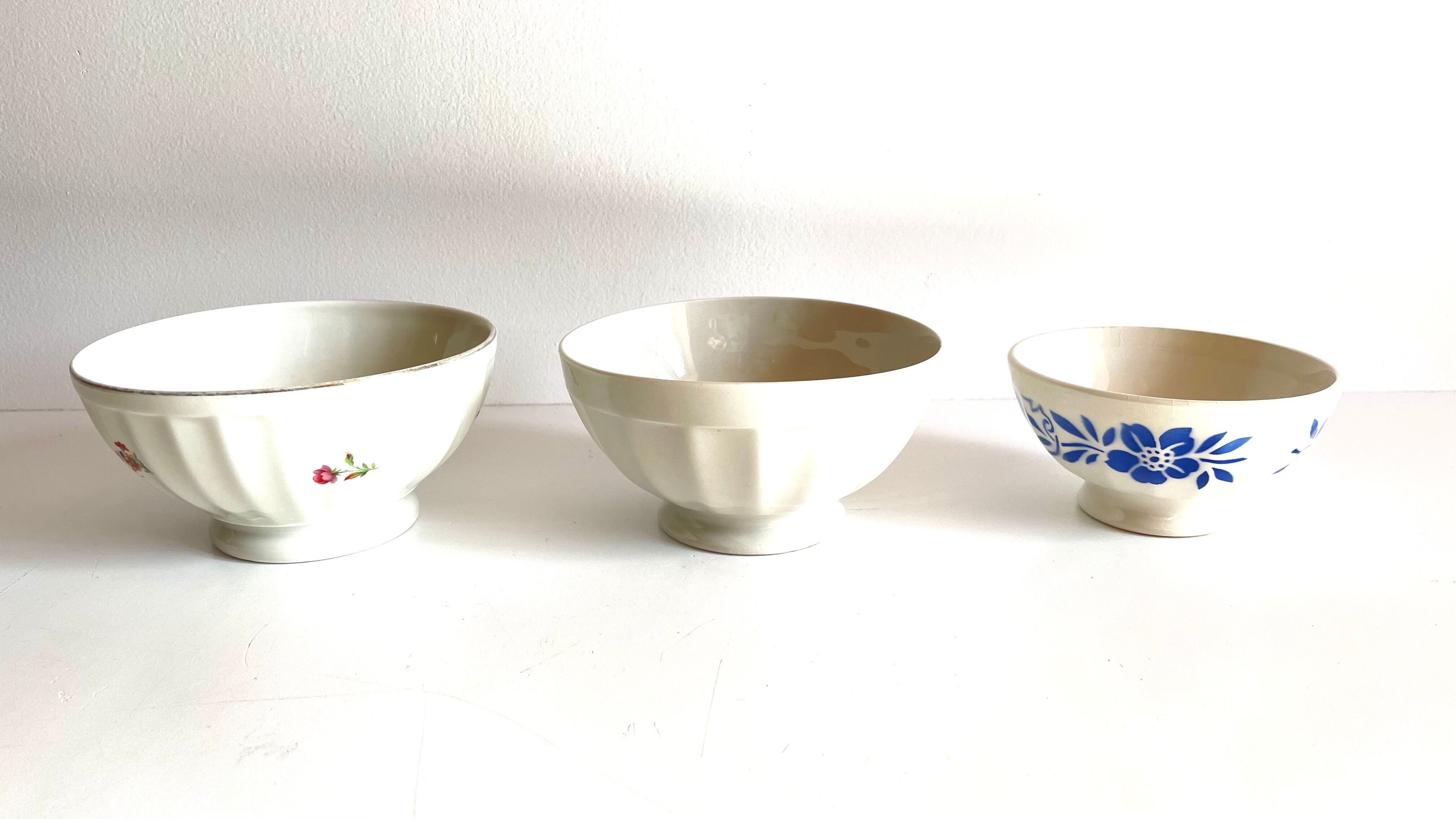 3 porcelain bowls of flowered limoges