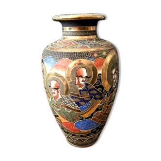 Japanese vase satsuma