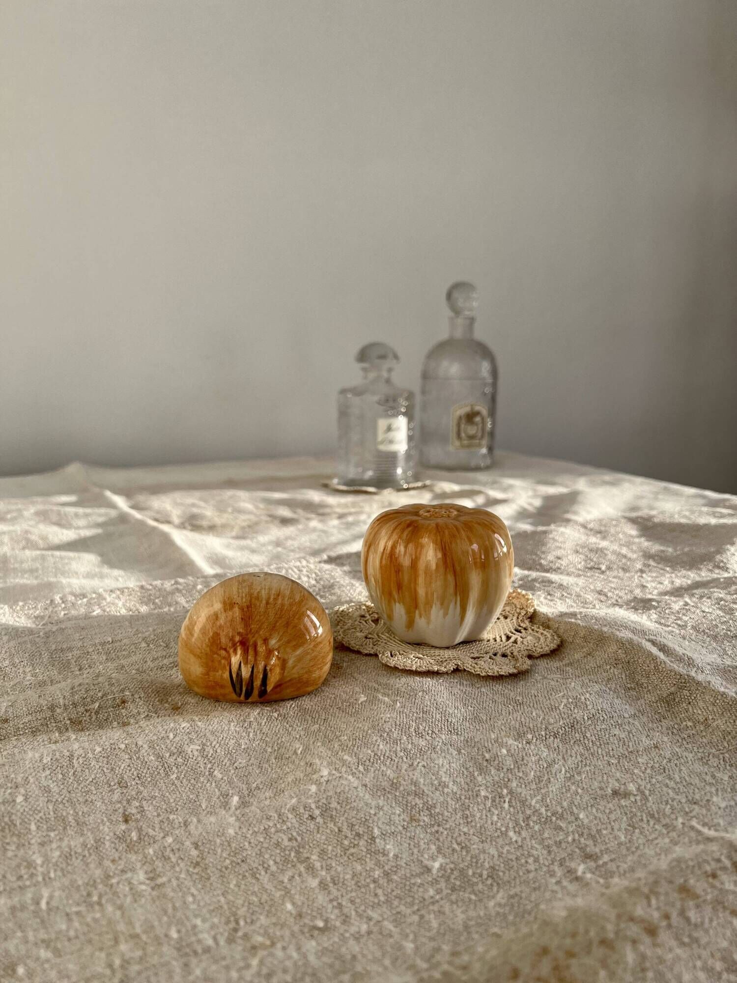 Vintage salt and pepper shaker in colorful vegetable, garlic and onion slip