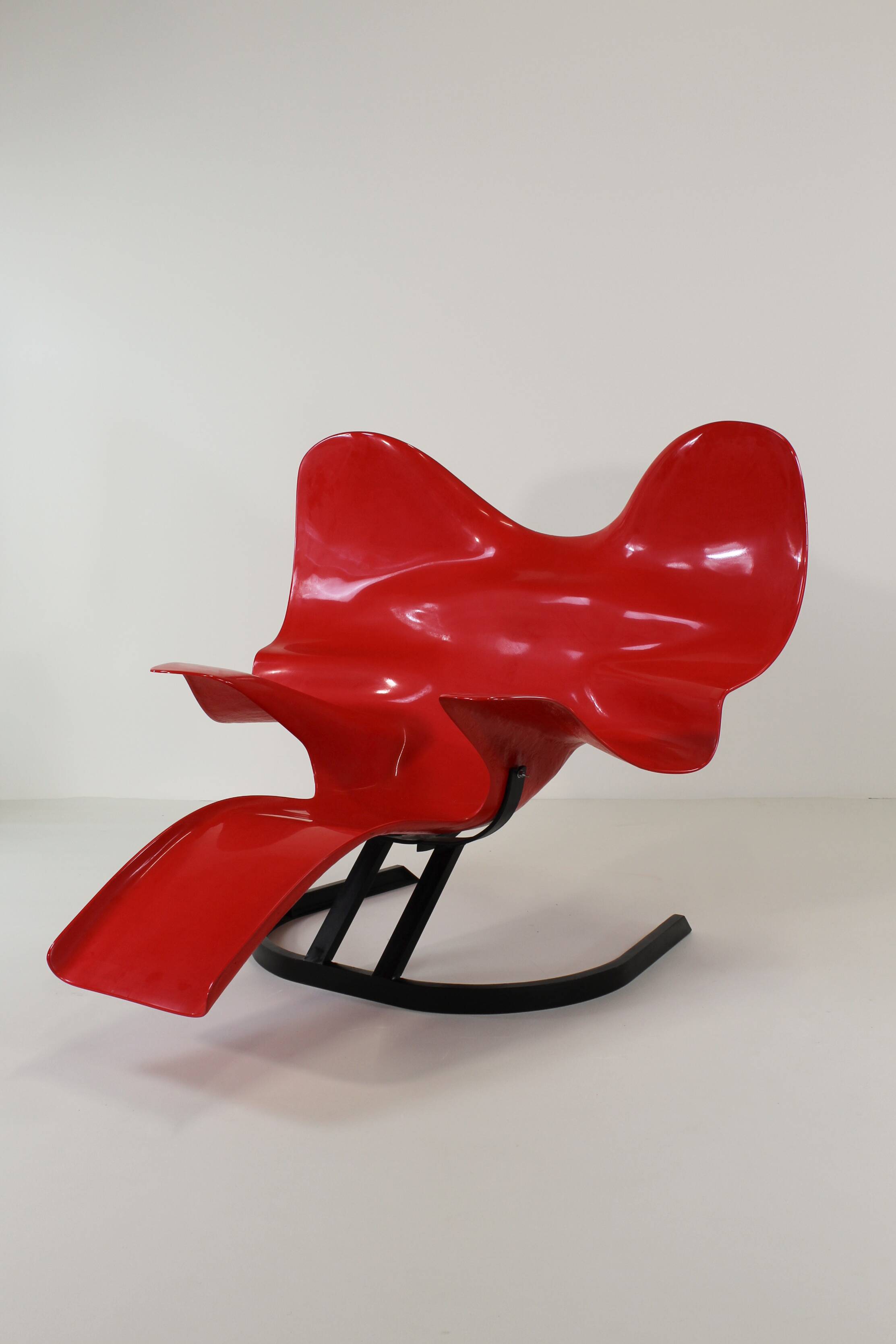 Chaise Longue "Elephant" by Bernard Rancillac – Limited Edition 07/100 – Red