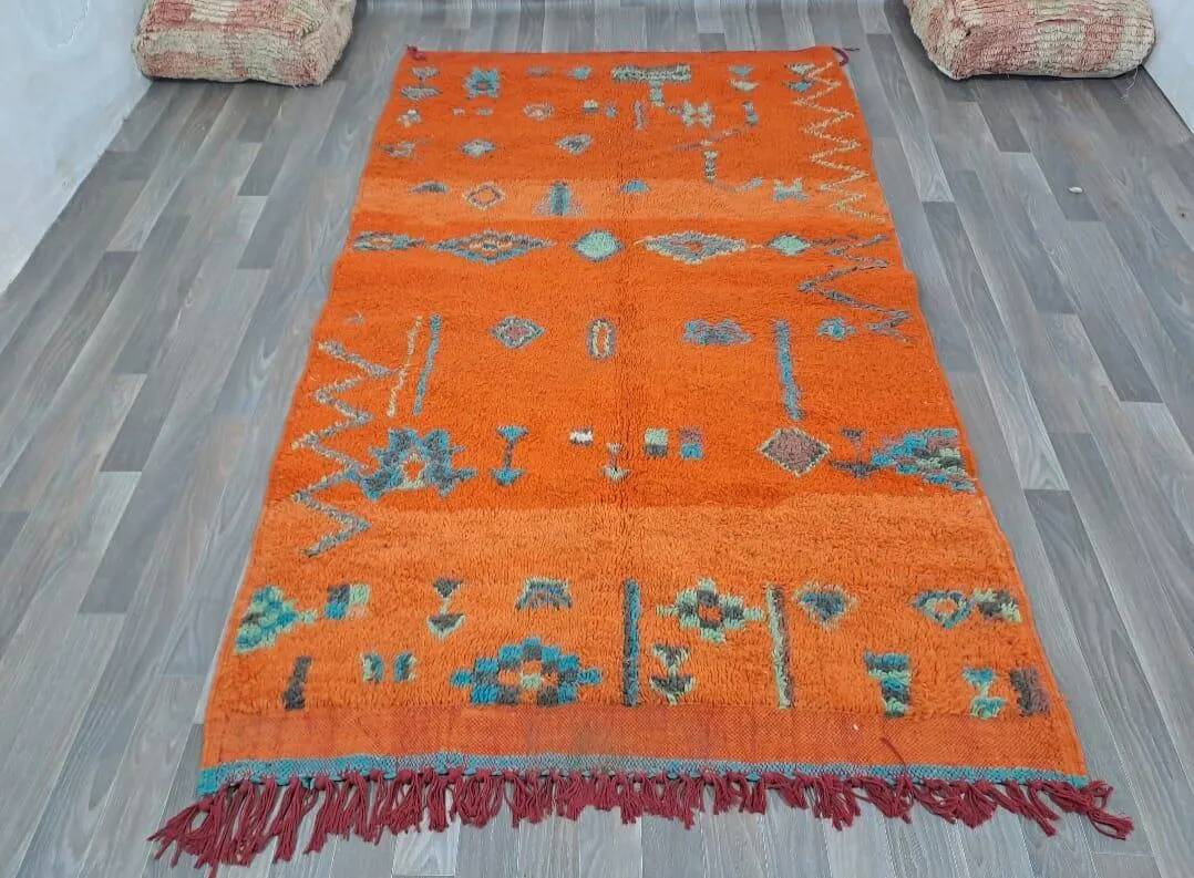 Large artisanal Moroccan rug 2.5 x 1.5 m