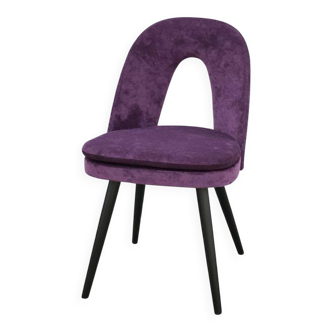 Set of 2 Mid-Century purple velvet chairs with dark stained legs by Antonín Šuman.