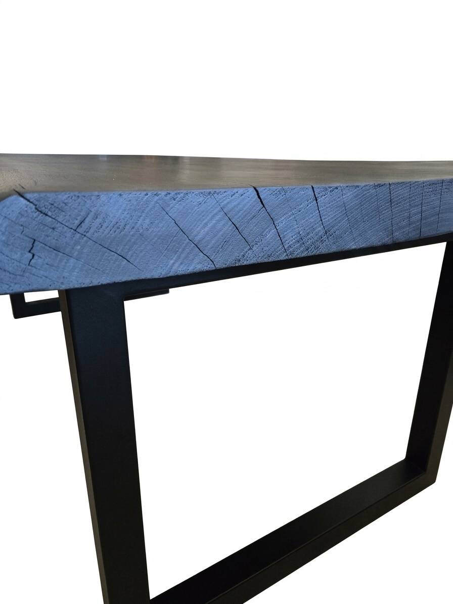 Table KURO