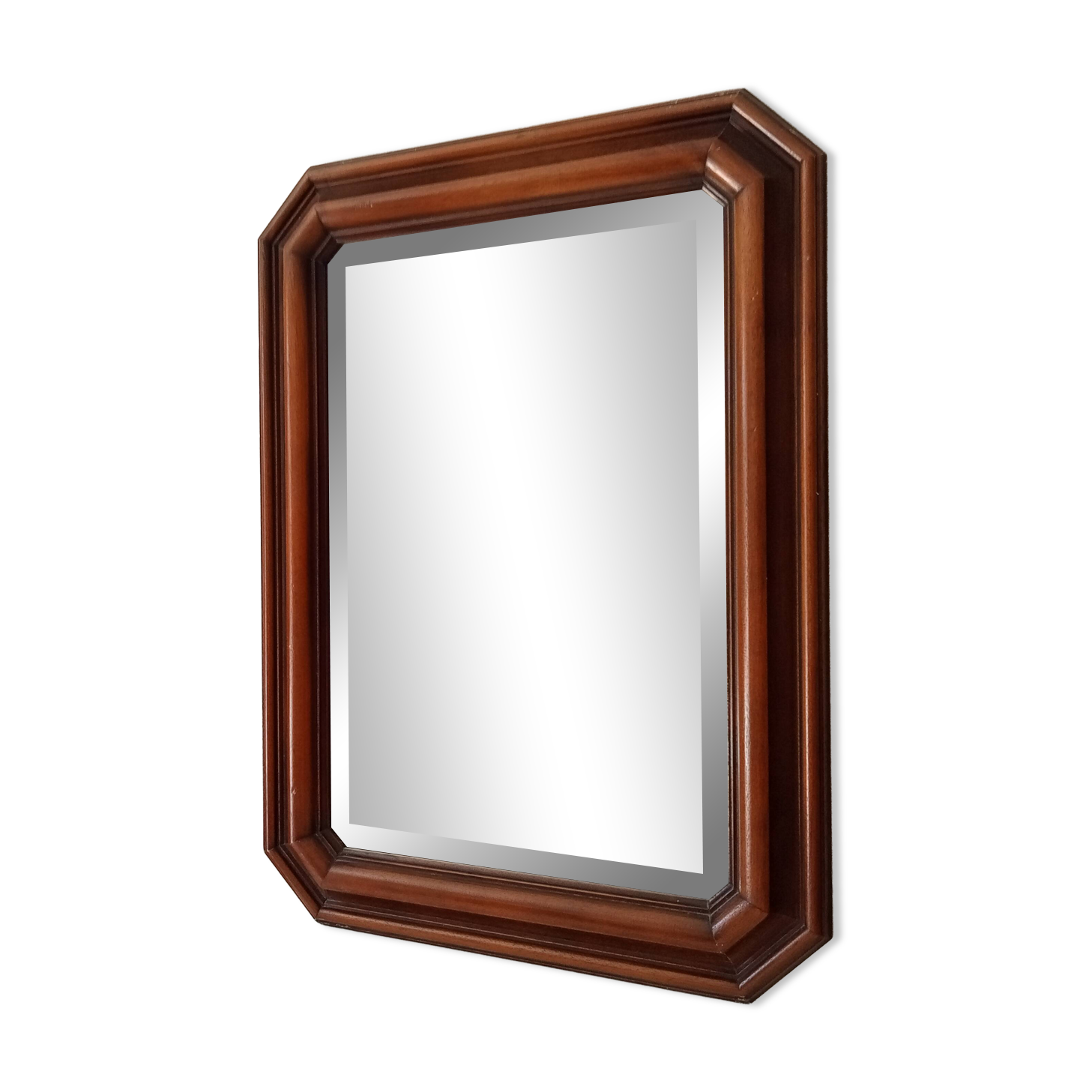 Vintage octagonal bevelled mirror from the 1960s.