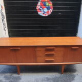Teak sideboard from the 1960s