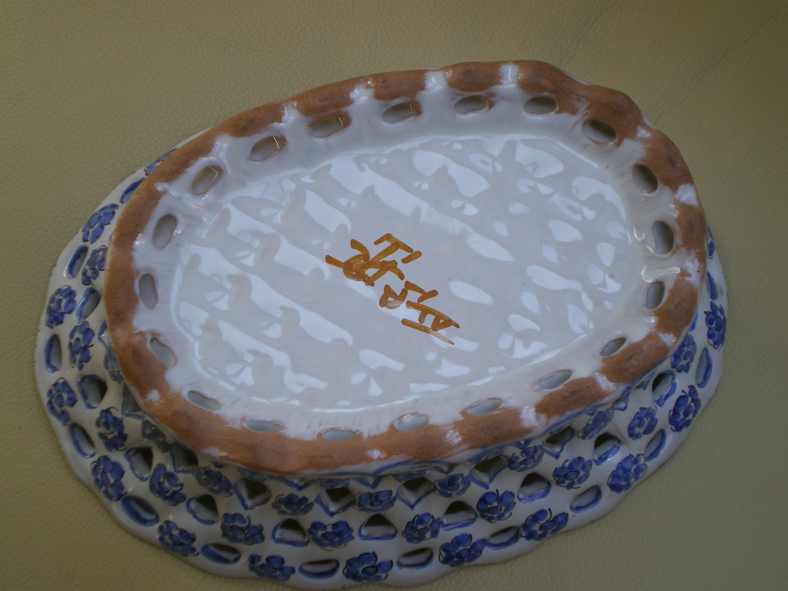 Martres-Tolosane open-top basket