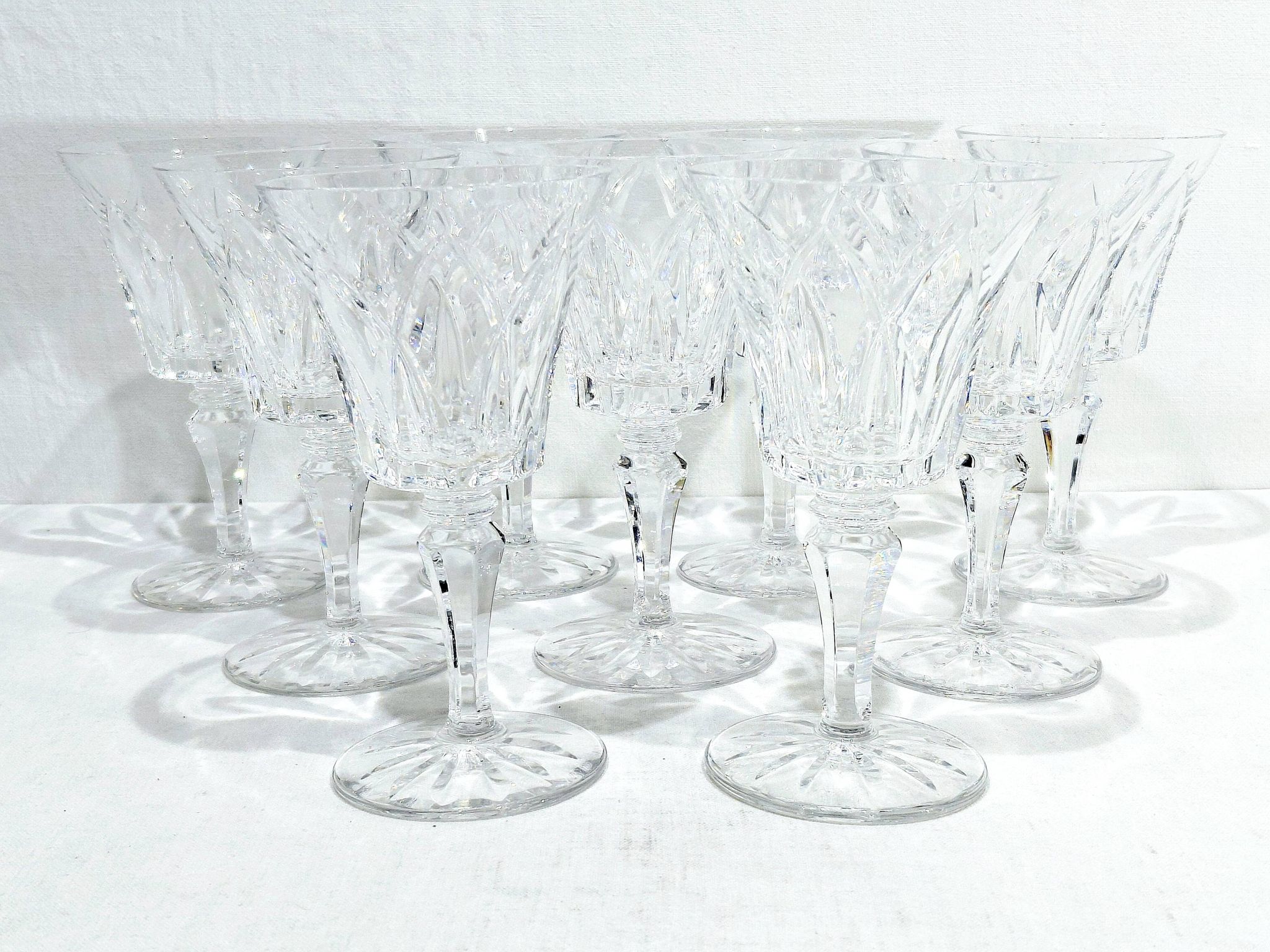 9 verres a vin rouge st louis modèle camargue