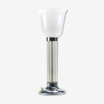 Chrome Art Deco lamp, glass rods and opaline tulip