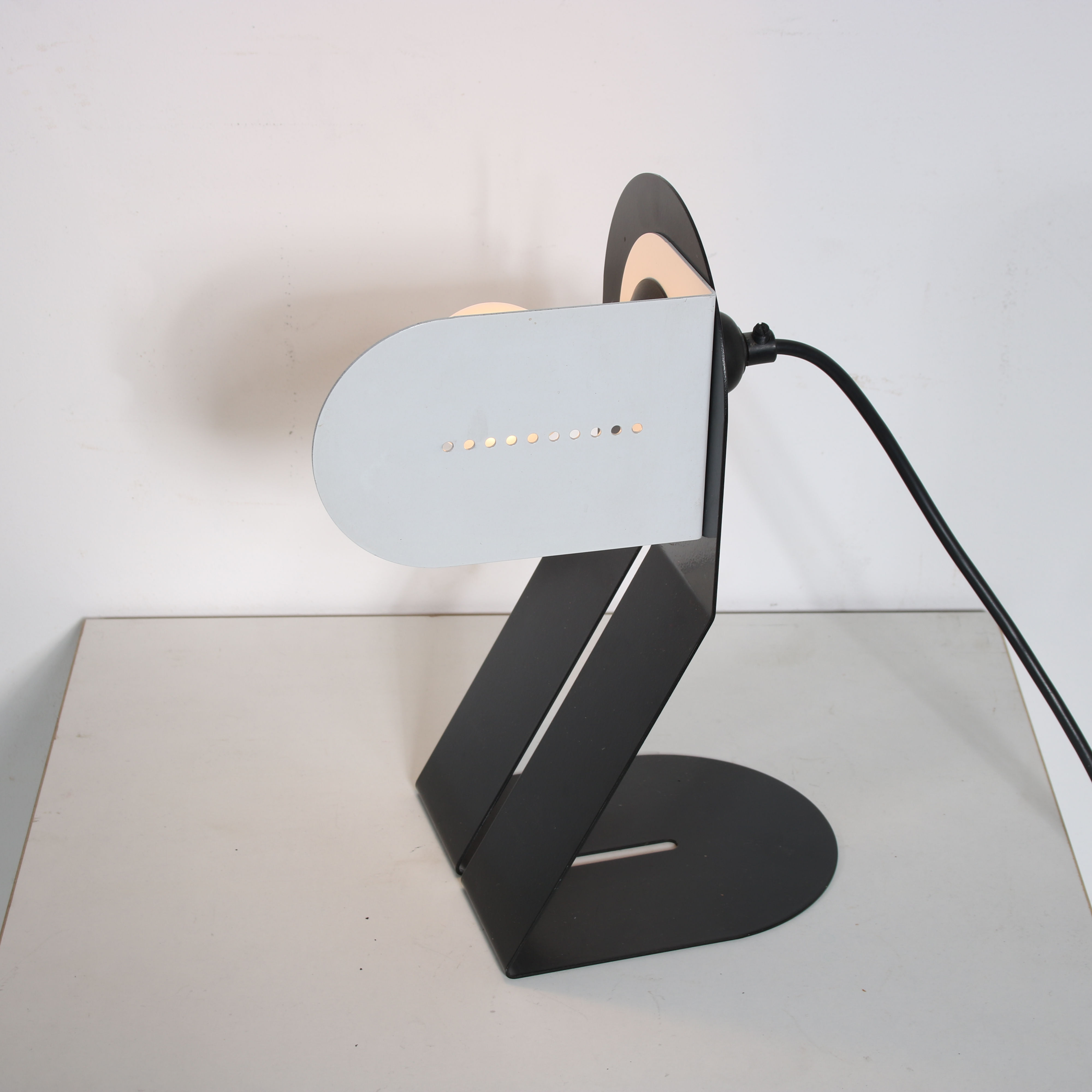 1980s Metal table lamp from Italy