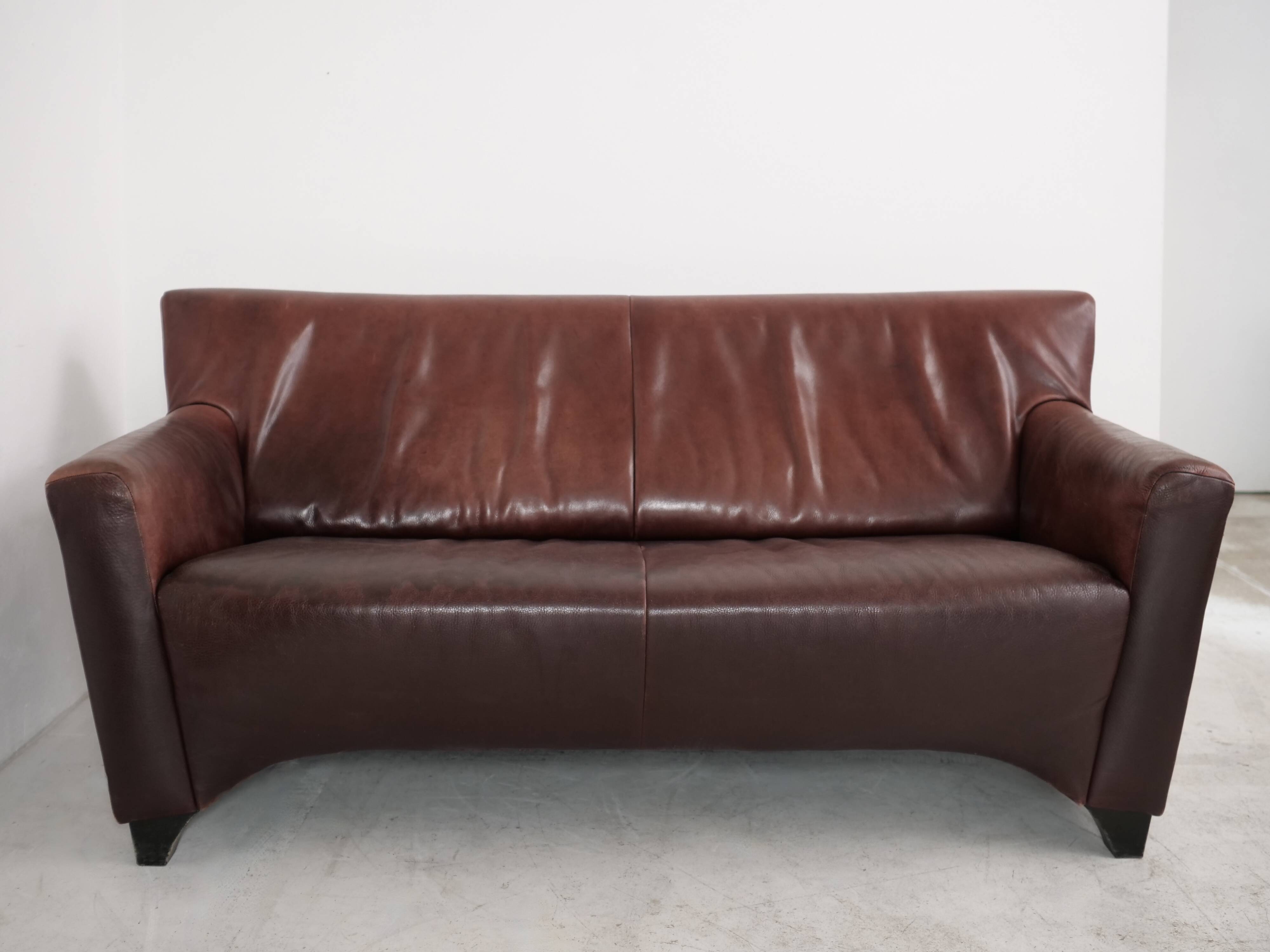 Oxblood leather sofa DeSede DS-72b