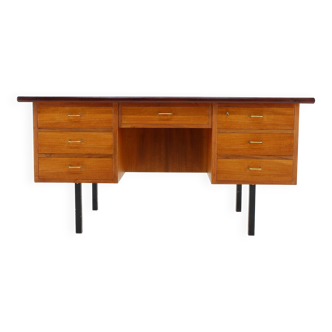 Bureau danois en teck des années 1960