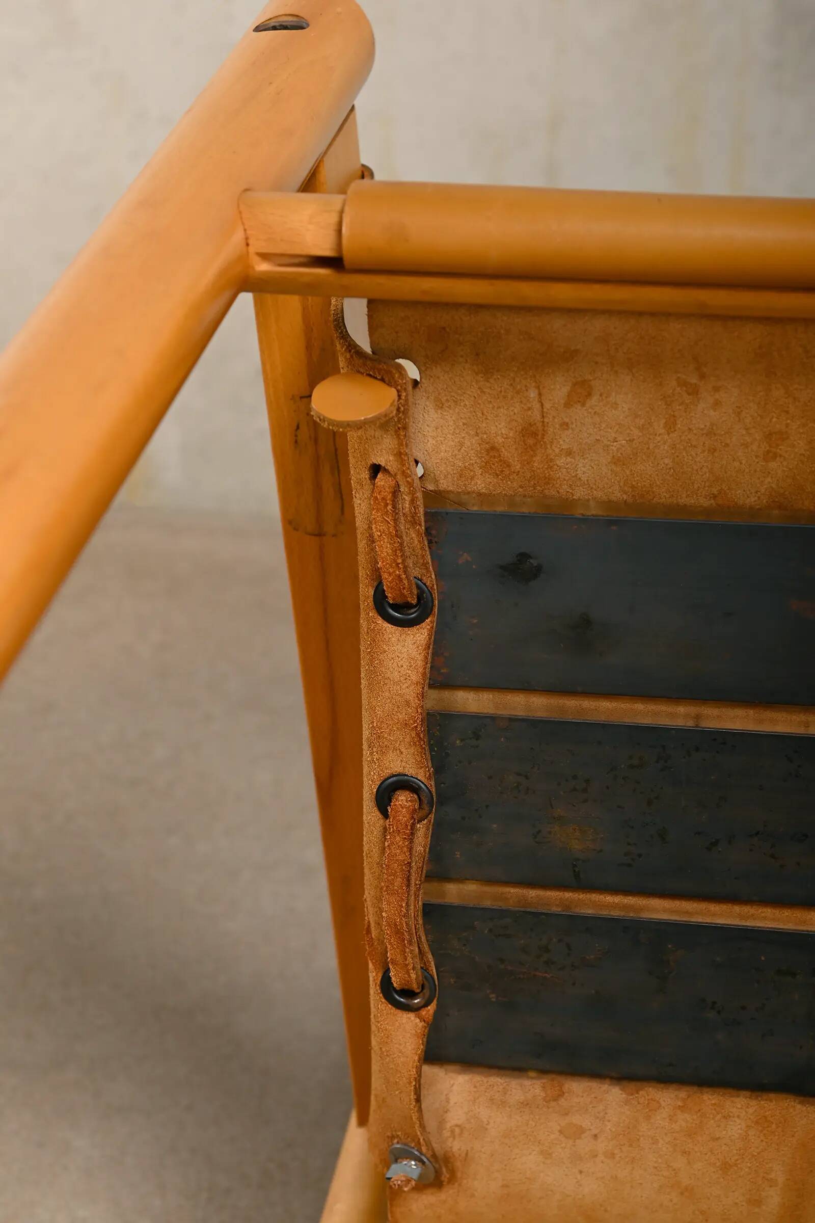 Armchair Wood and cognac colored Saddle Leather, Ibisco Italy 1970s