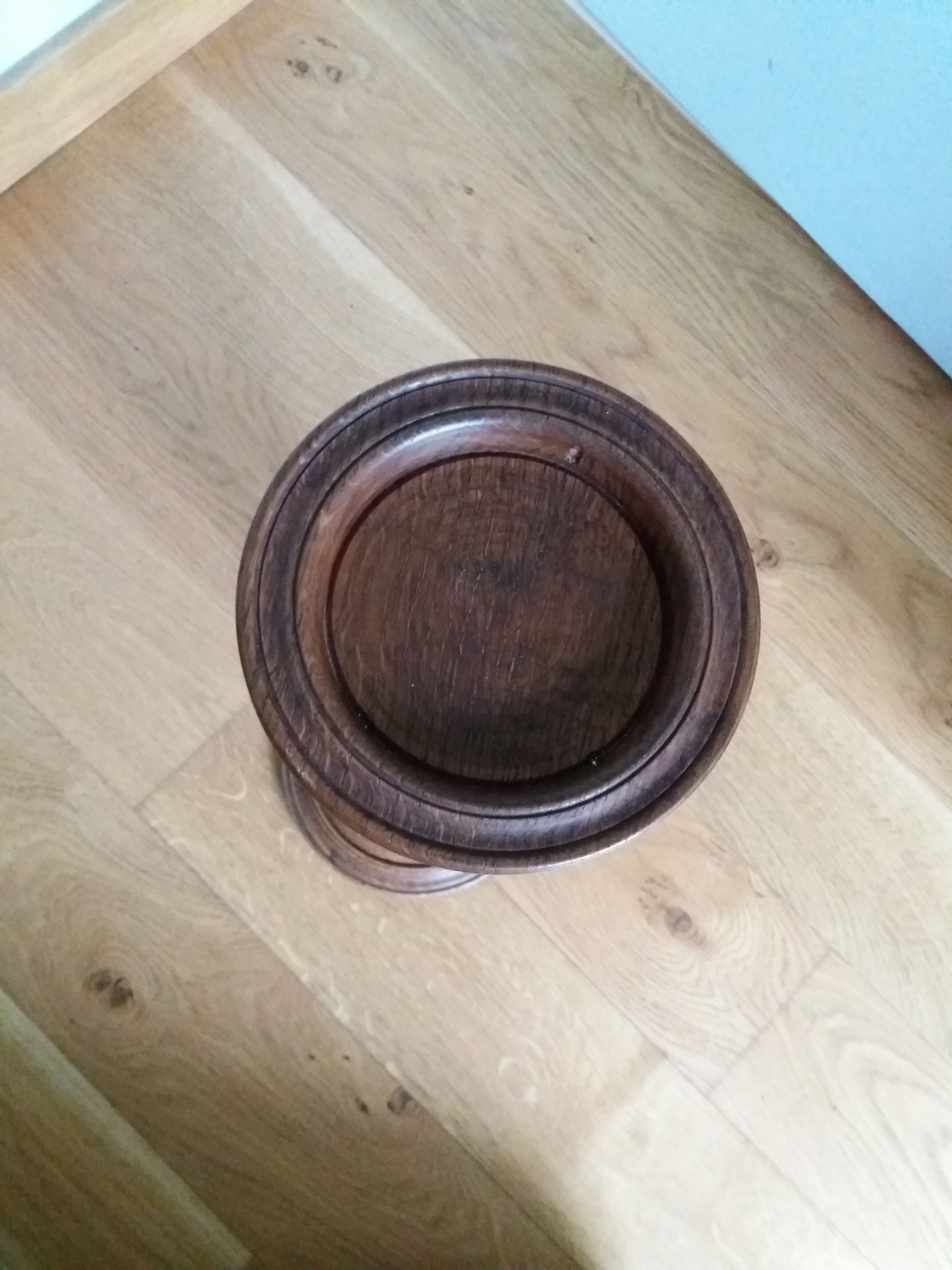 Turned wooden ashtray holder