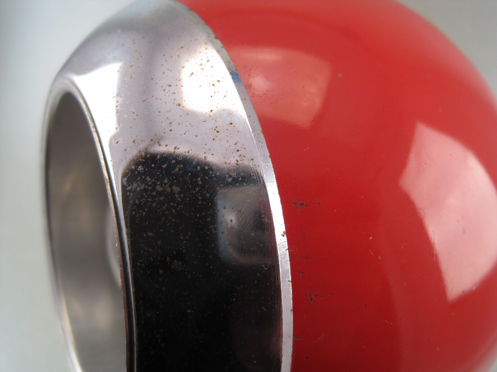 Seventies Space Age Eyeball table lamp in red and chrome laqué metal
