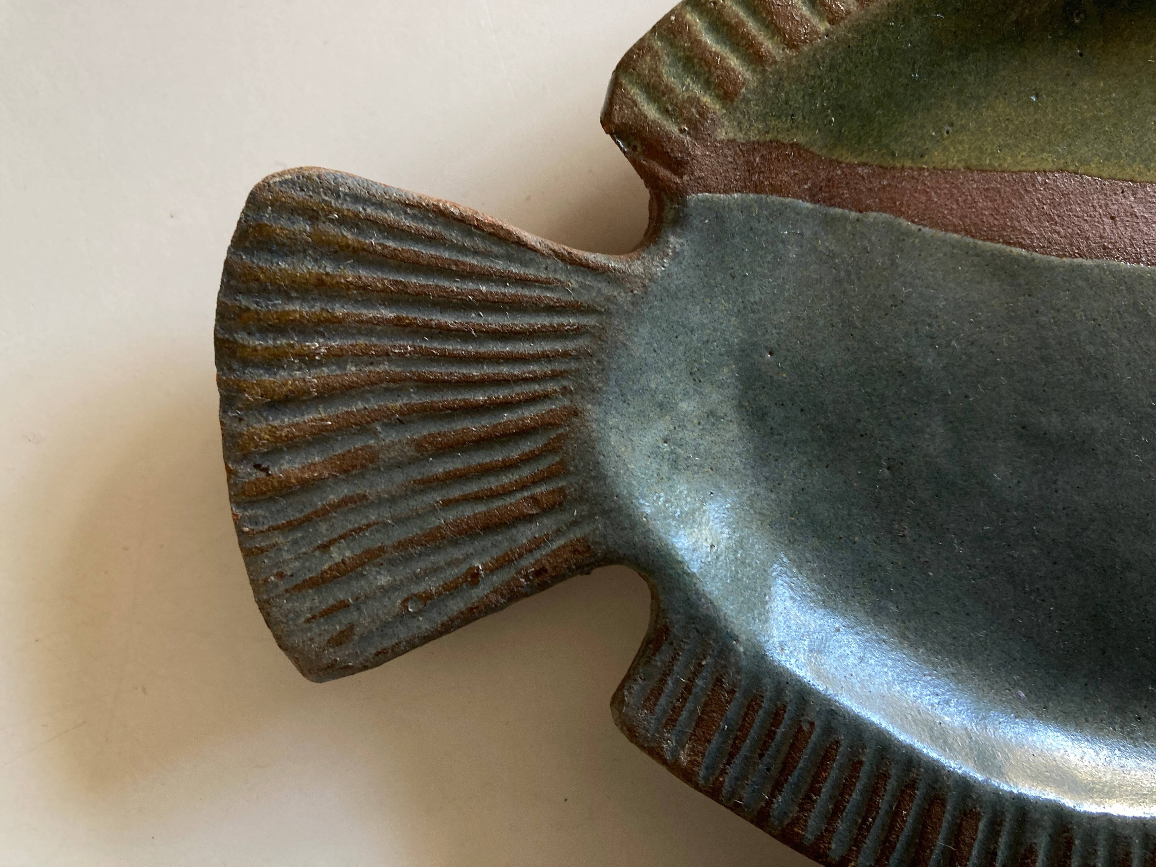 Empty fish pocket 1970s in glazed earthenware