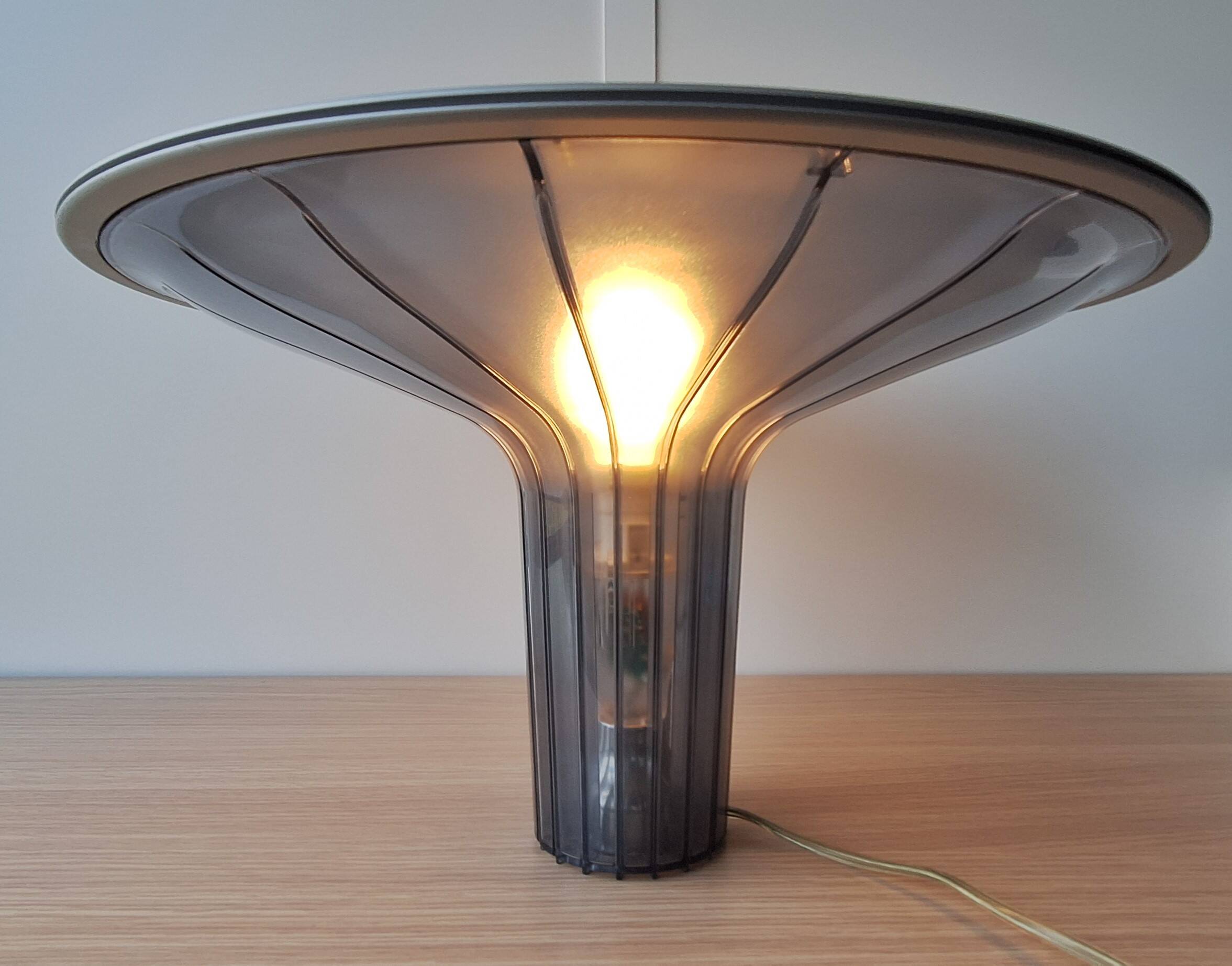 Agaricon D36 Italian desk lamp by Ross Lovegrove for Luceplan 2001