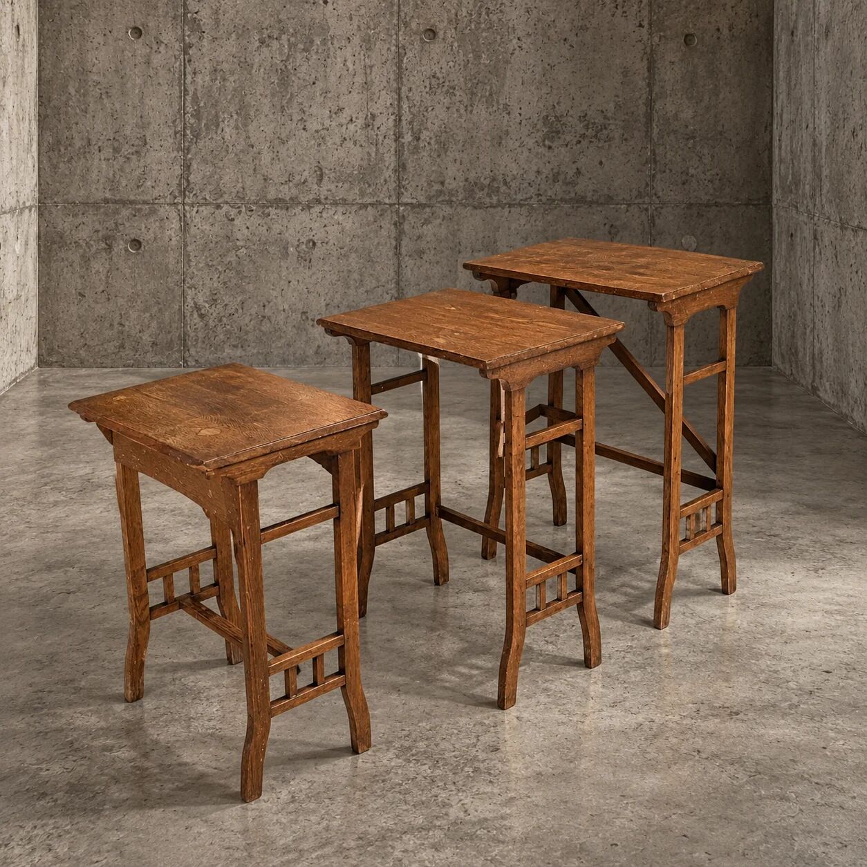 3 x nesting tables / nesting set / arts and crafts / 1950s