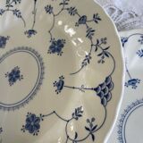 8 English dinner plates