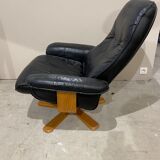 Scandinavian black leather relax armchair