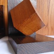 Cubist pair of bookends made of stained solid wood, 1960.