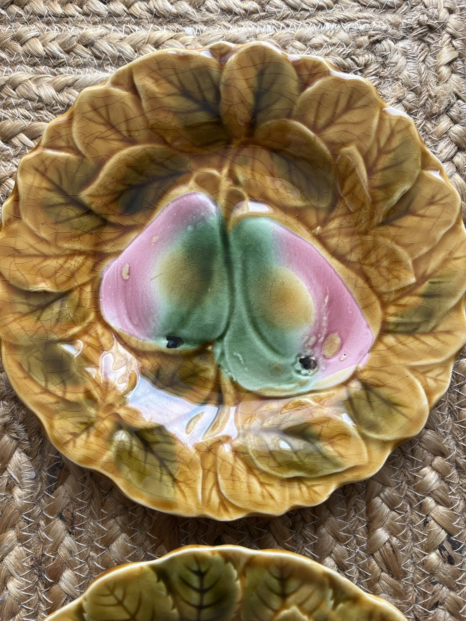 4 barbotine plates from Sarreguemines