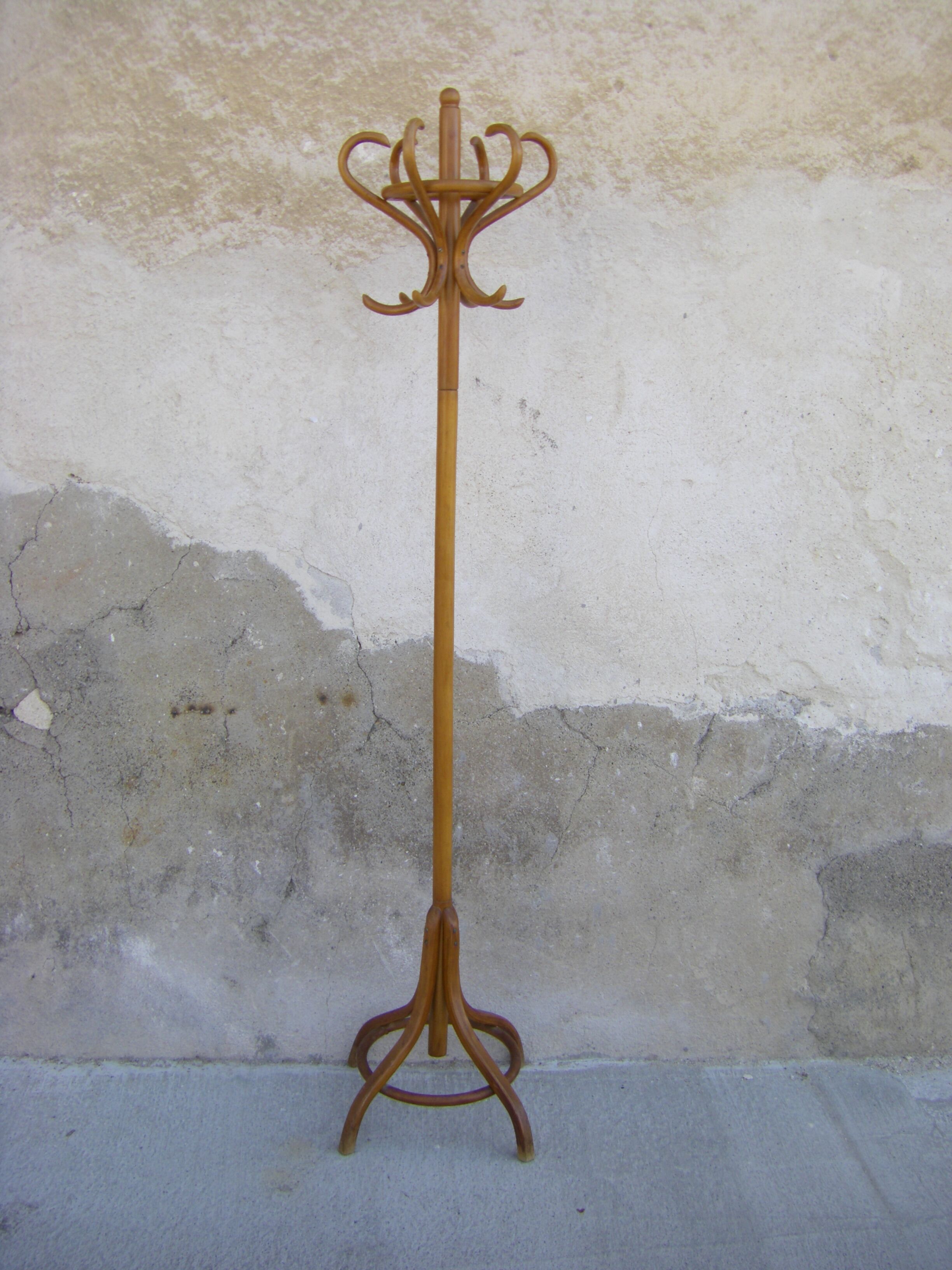 Vintage parrot coat rack