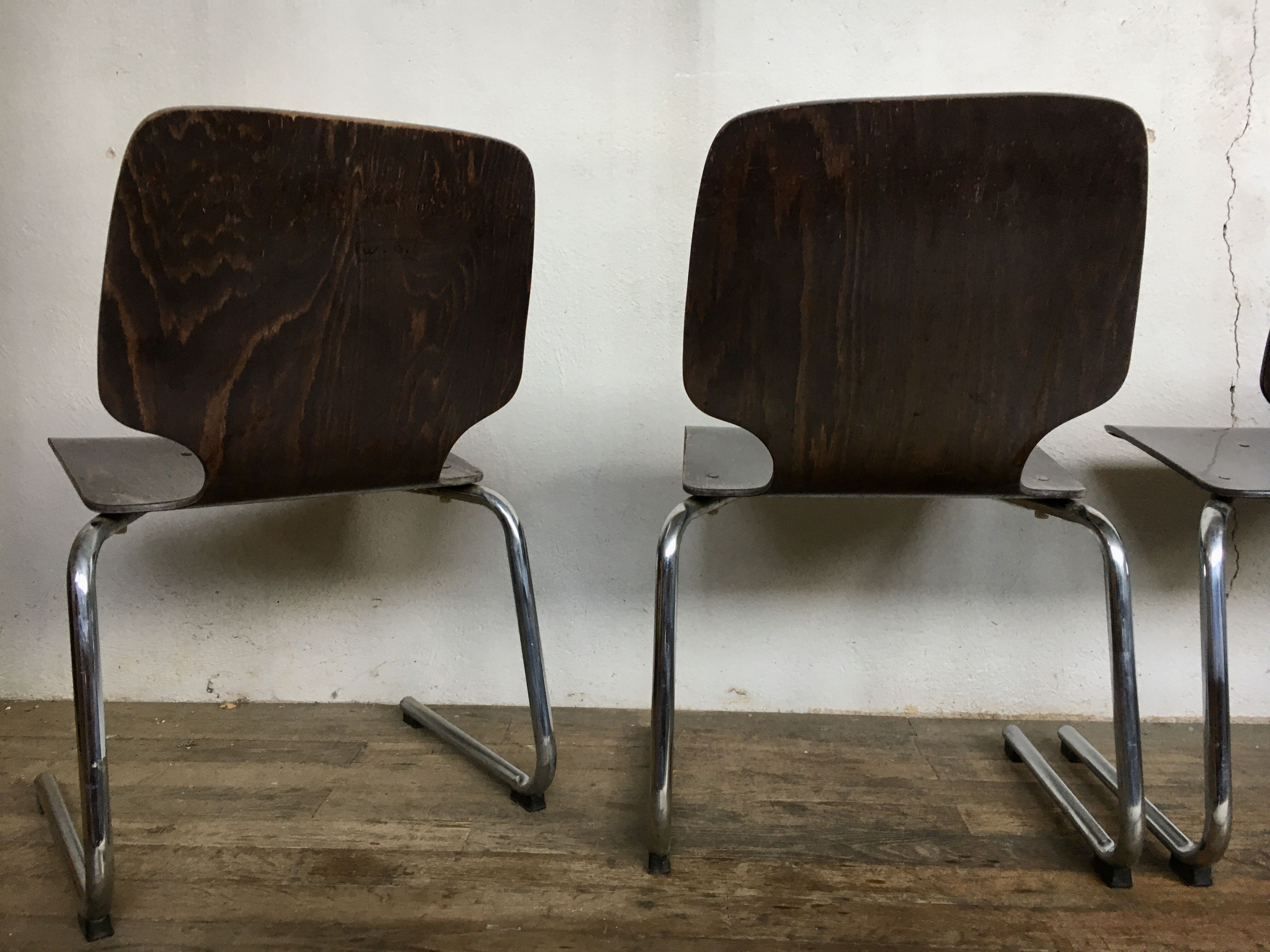 Series of 5 retro vintage stackable chairs flototto pagholz by adam stegner 1960 1970