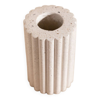 Vase gabriel en béton blanc
