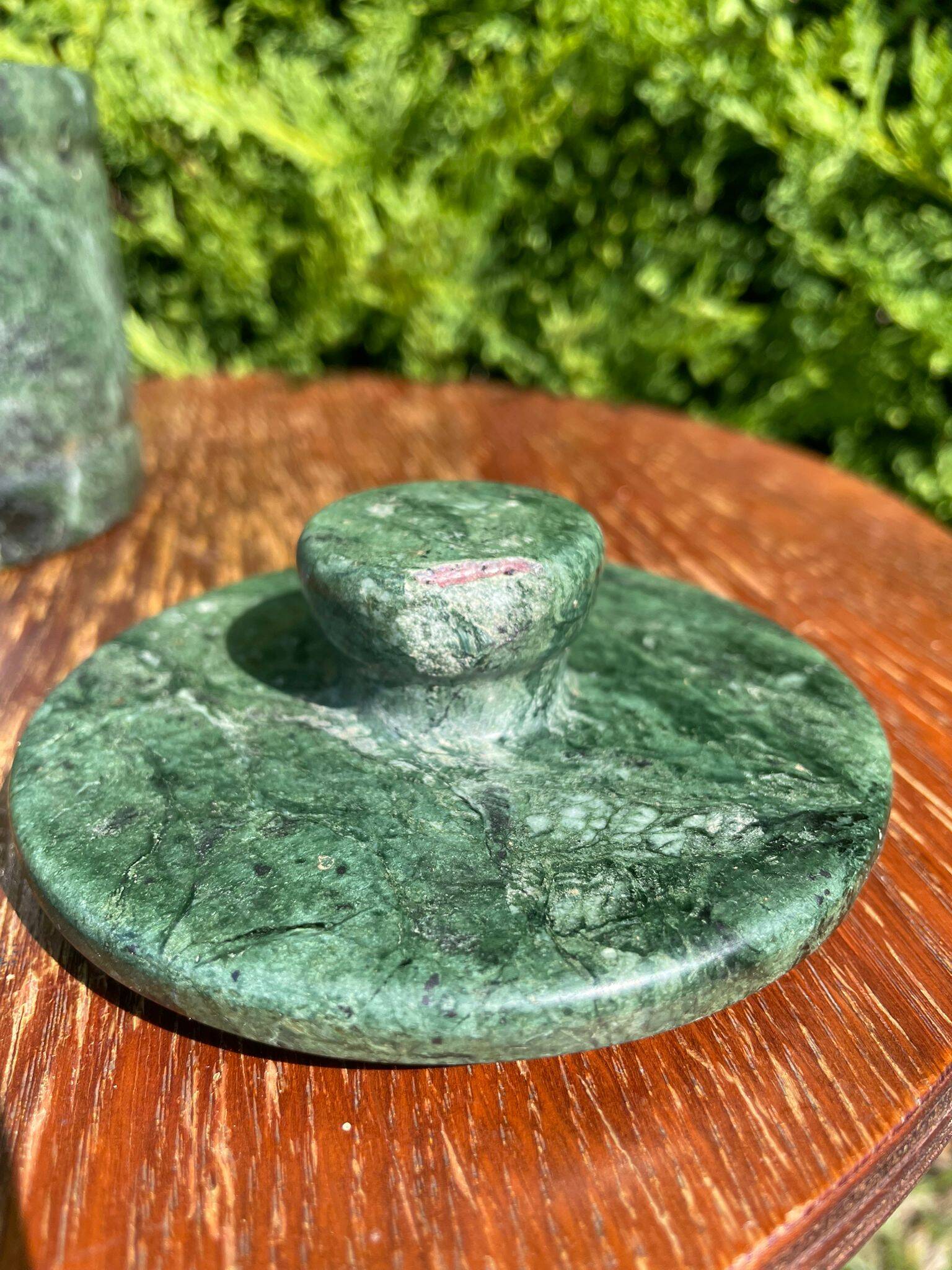Green marble pot
