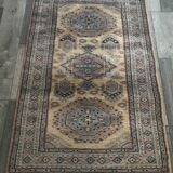 Oriental Carpet 127x78 cm