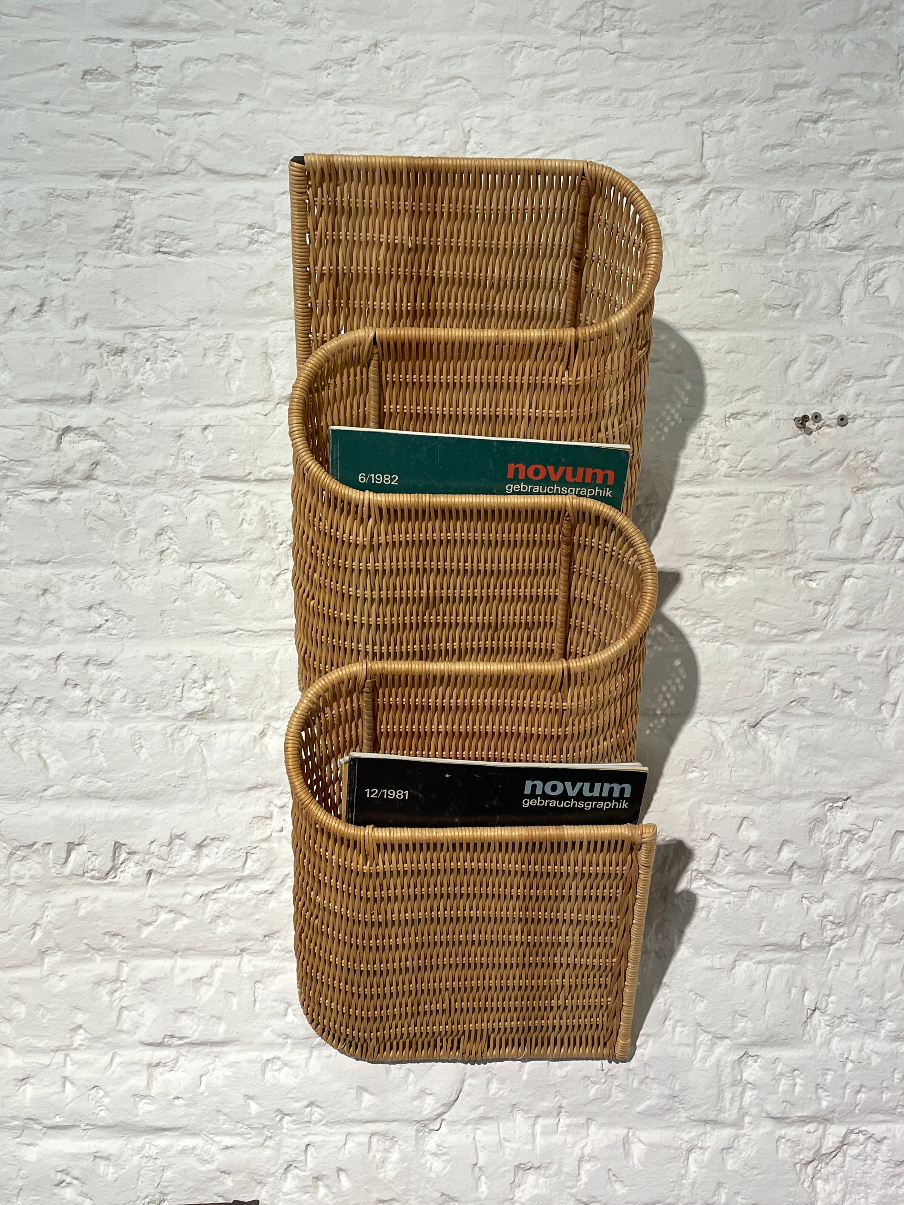 Wicker wall-mounted newspaper holder, France 1960's