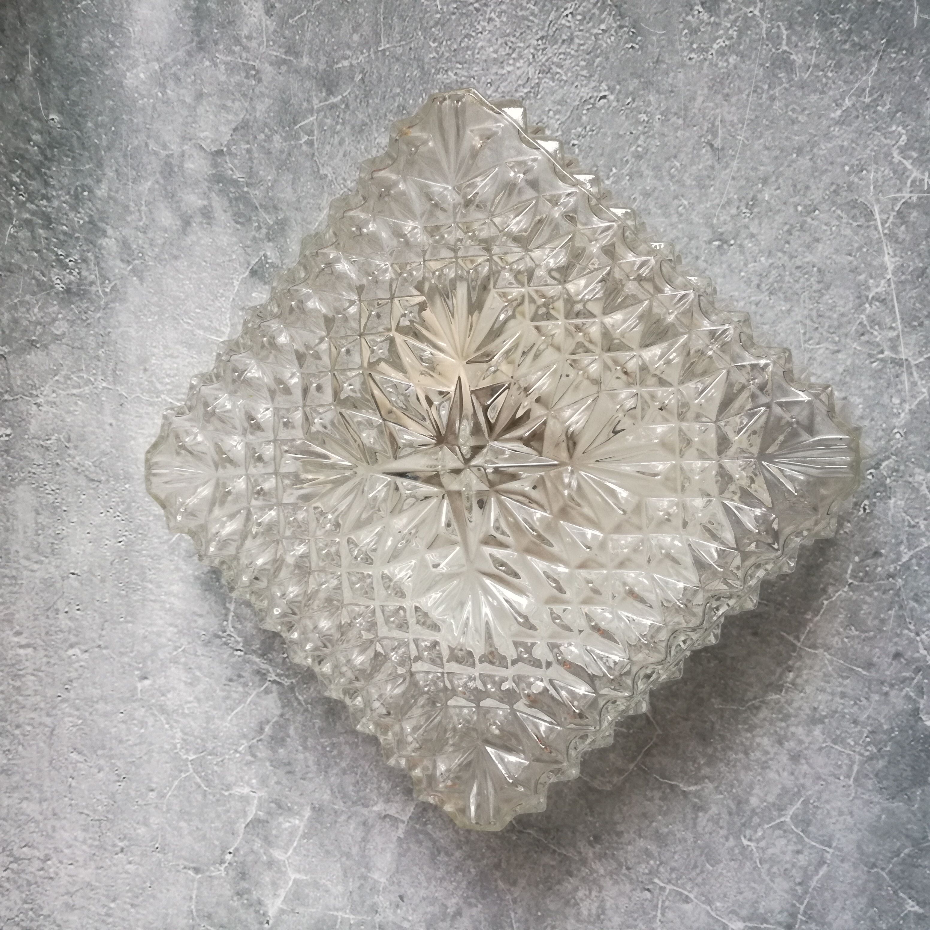 Cast glass square ceiling 21x21cm