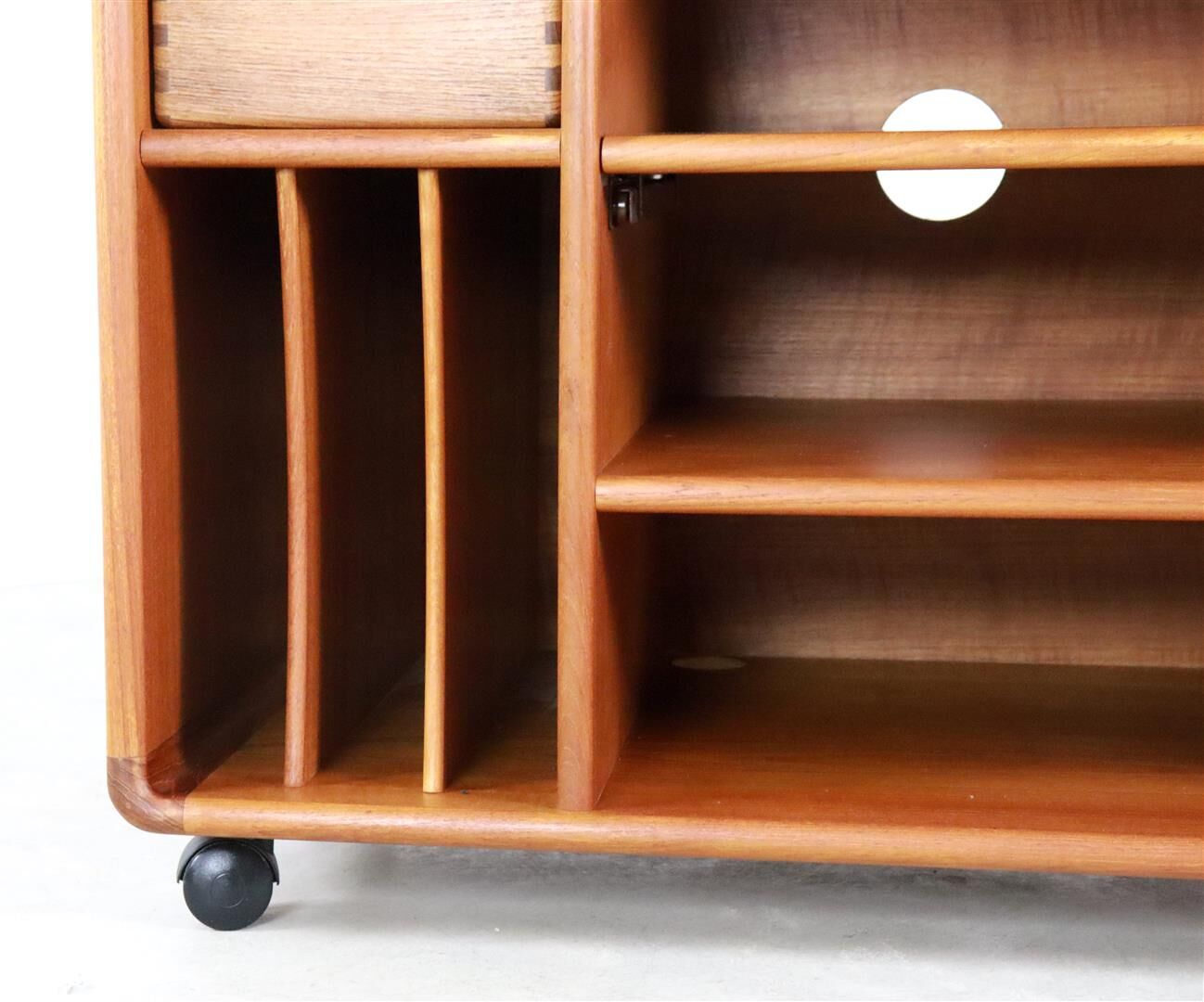 Mobilier audio design danois 'Kragelund'