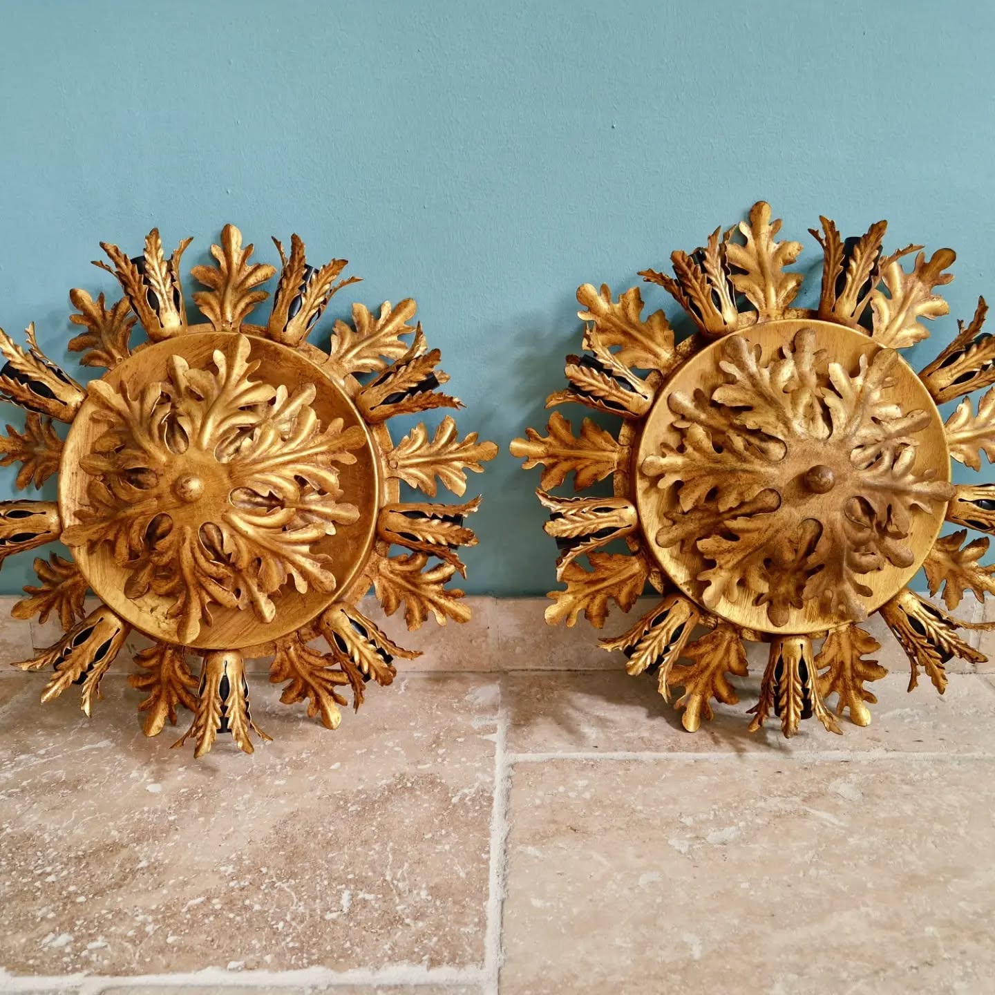 Floral ceiling light in gilded metal, Banci Firenze, Italy, 1970.