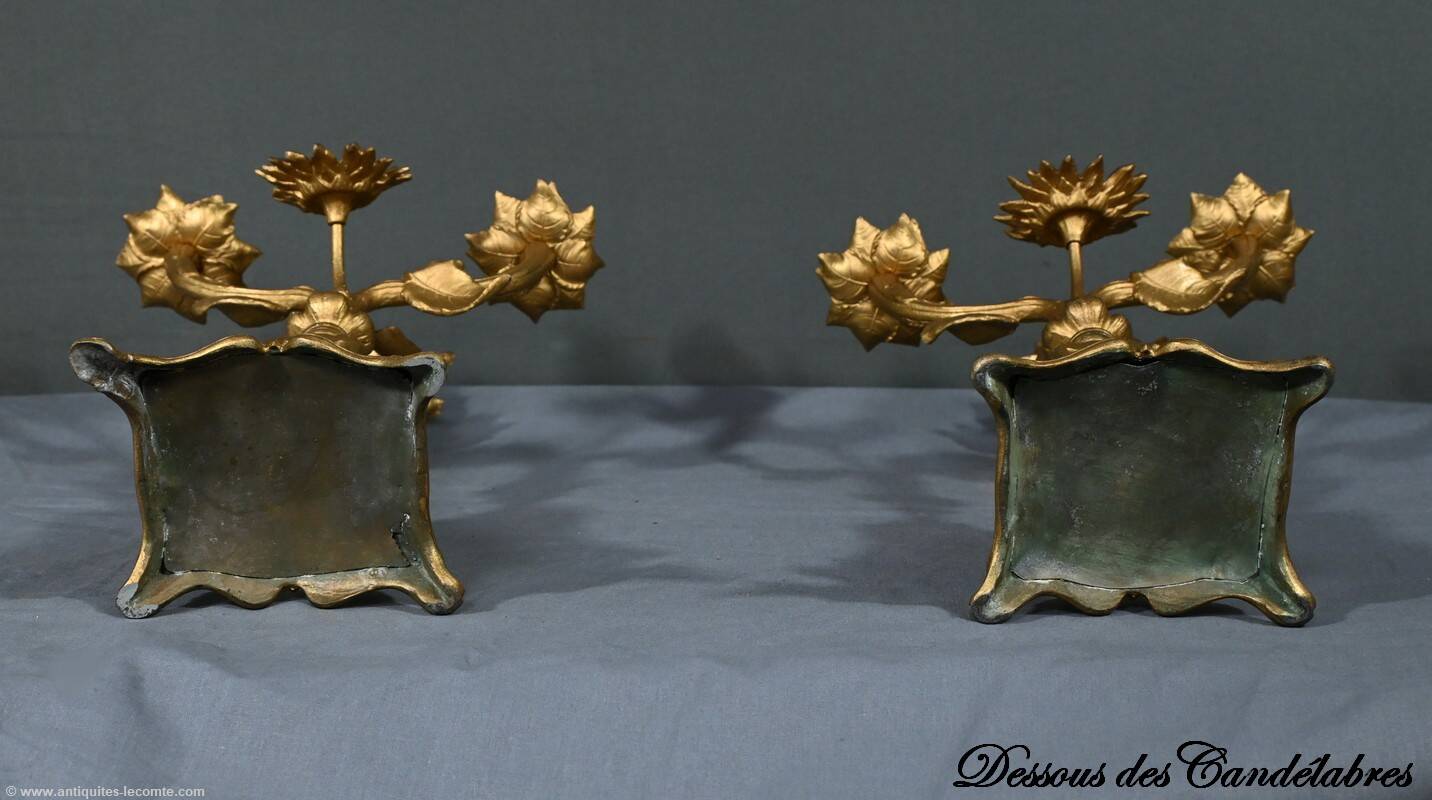 Pair of candelabra in gilded spelter and onyx – 1940