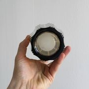 Élégant vase en verre épais fumé