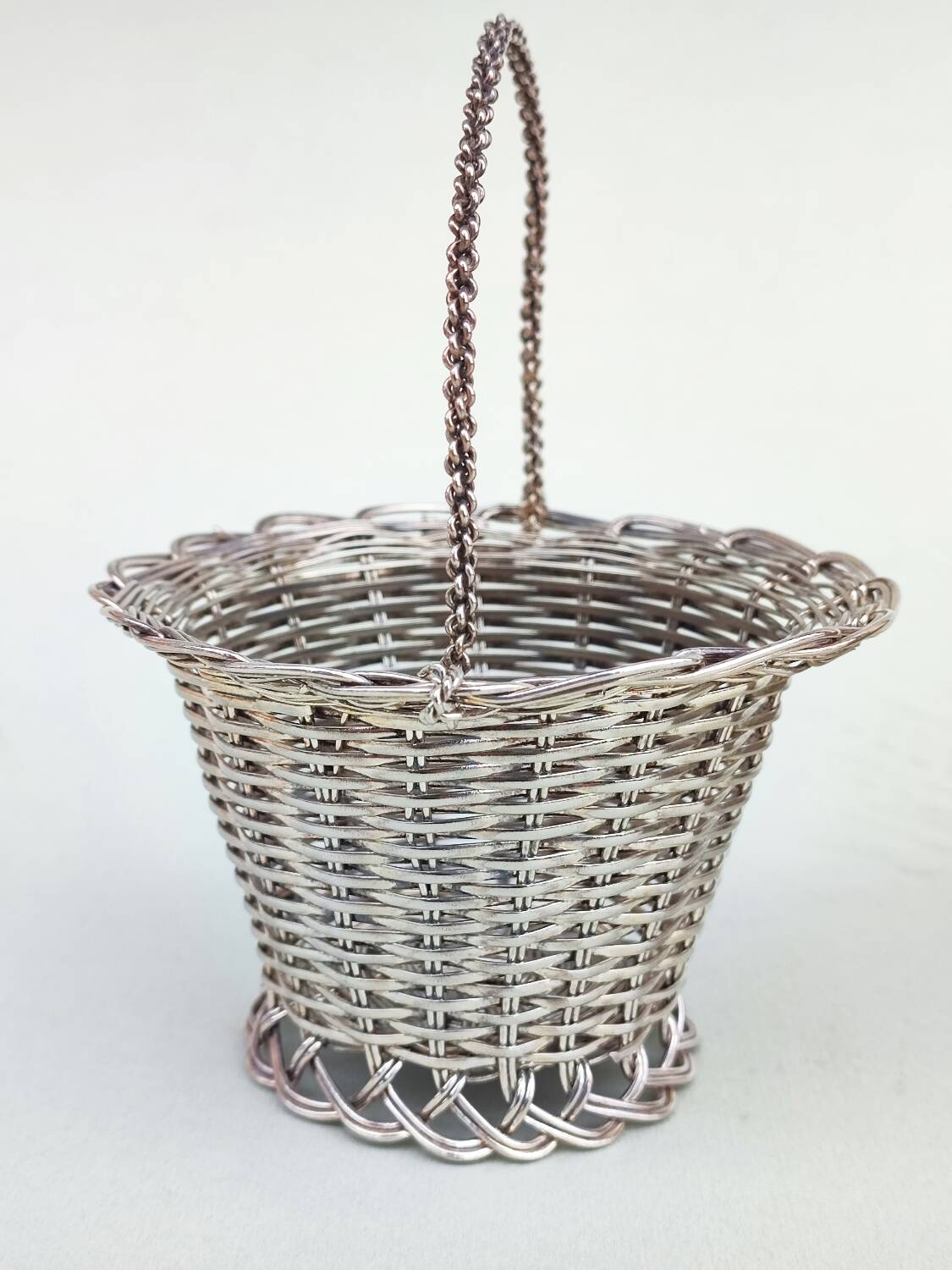 Paire de paniers à bonbons