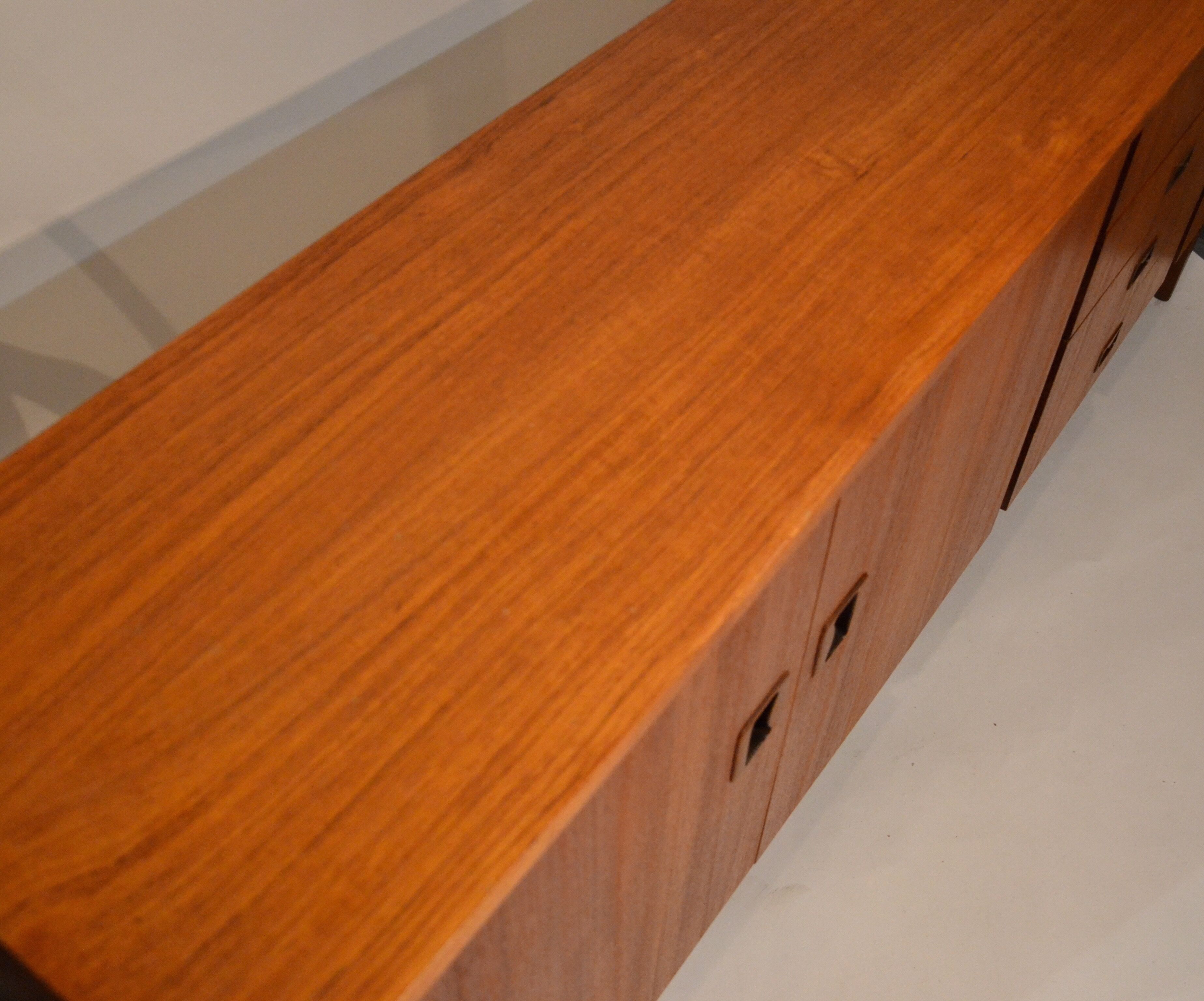 Enfilade scandinave en teck
