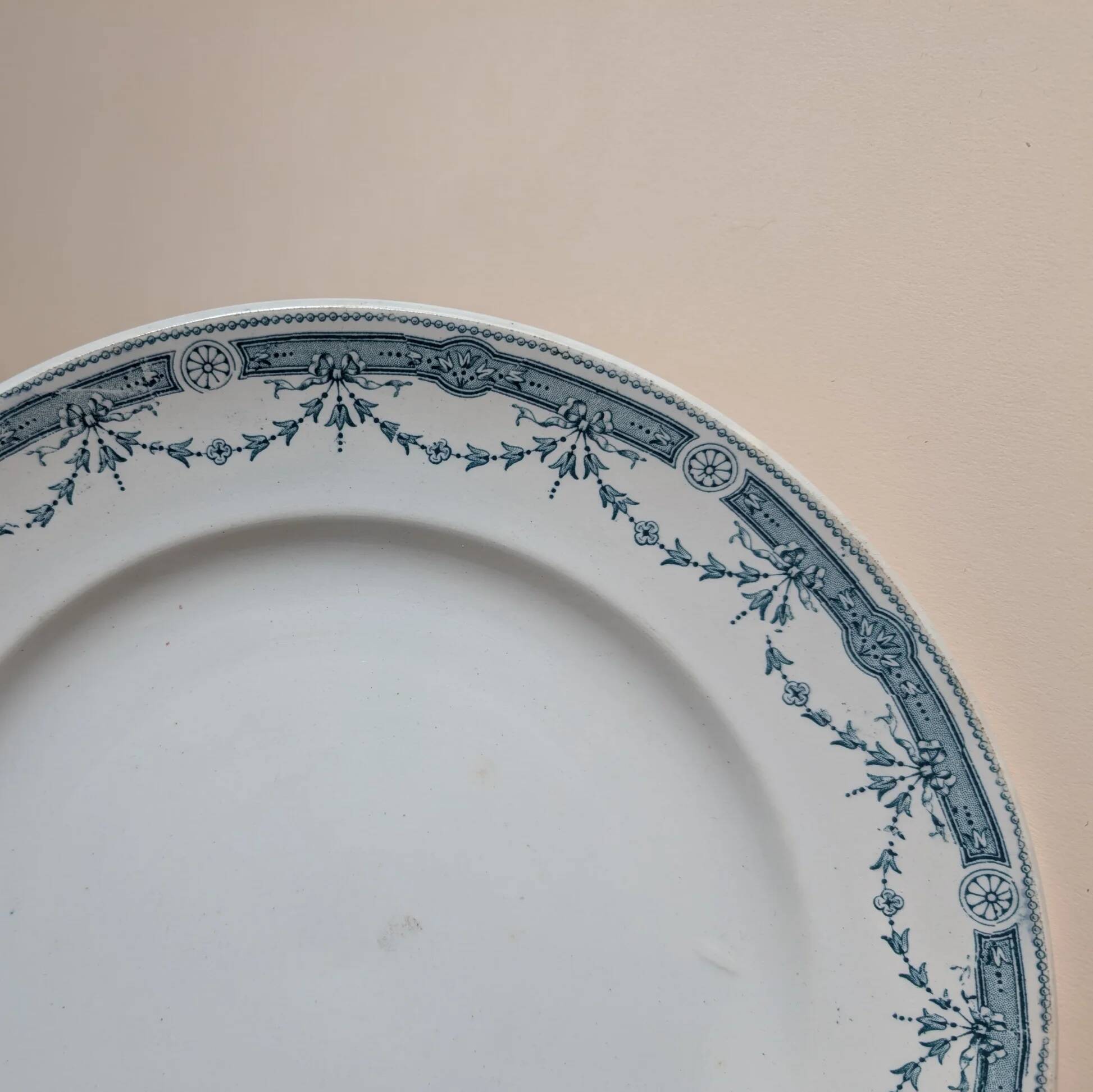 Moulin des Loups Dish