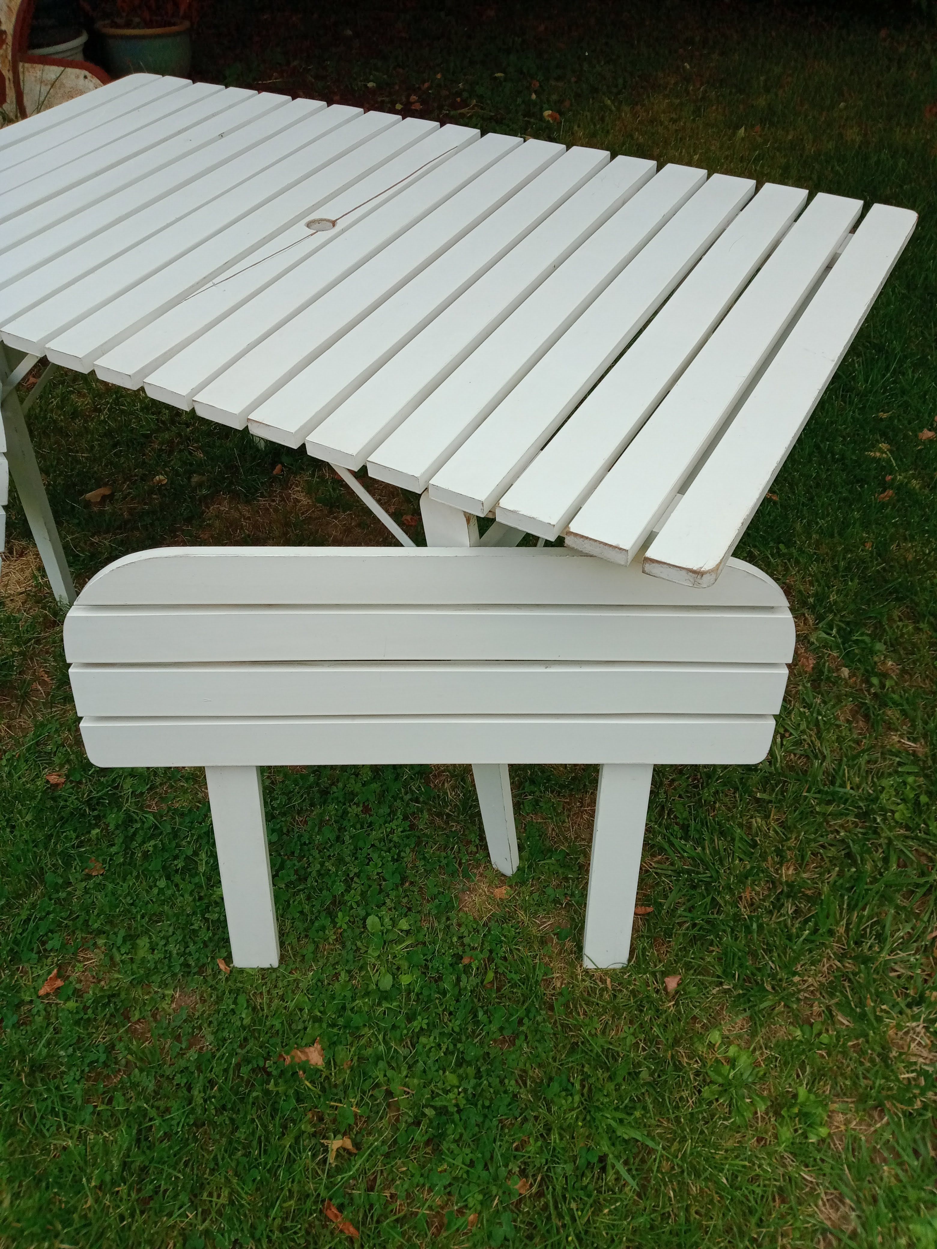 Vintage garden furniture R Gleizes in white painted wood