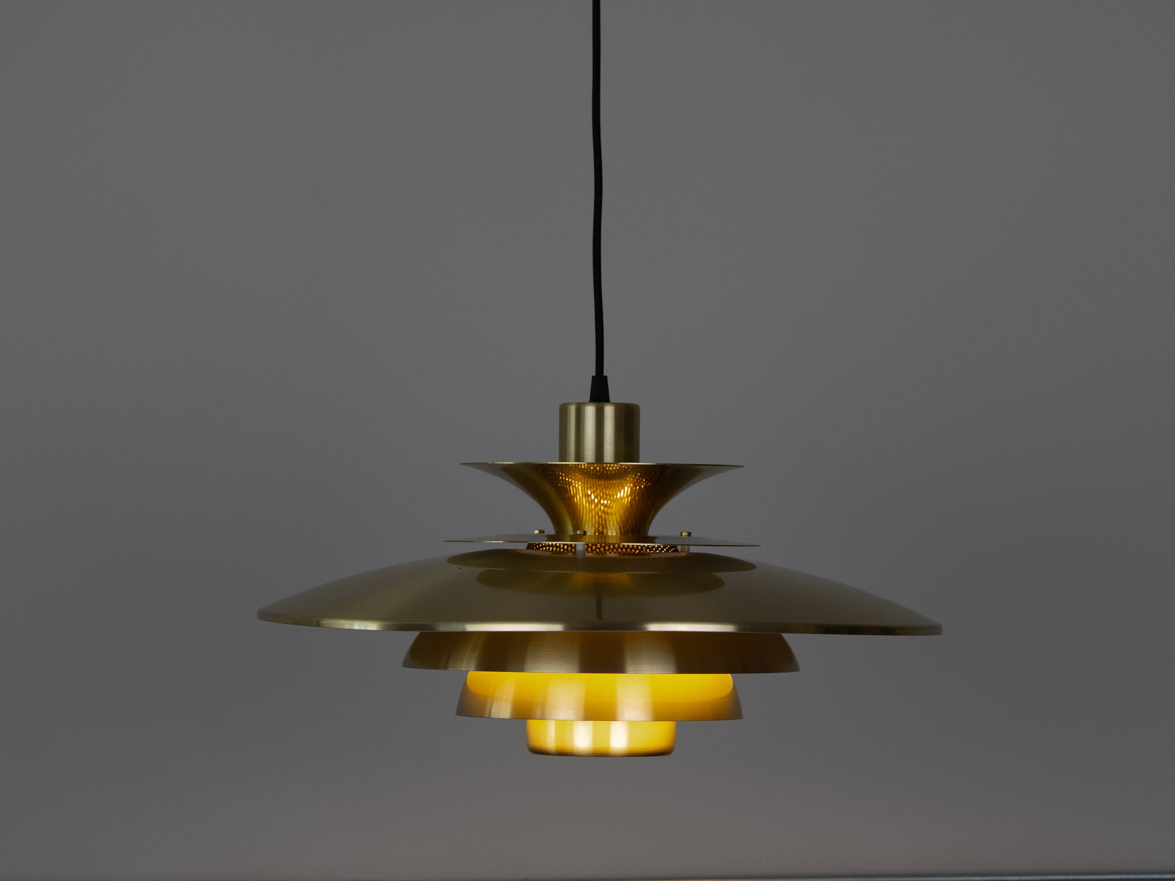Danish vintage pendant lamp Verona by Kurt Wiborg, Jeka, 1980s