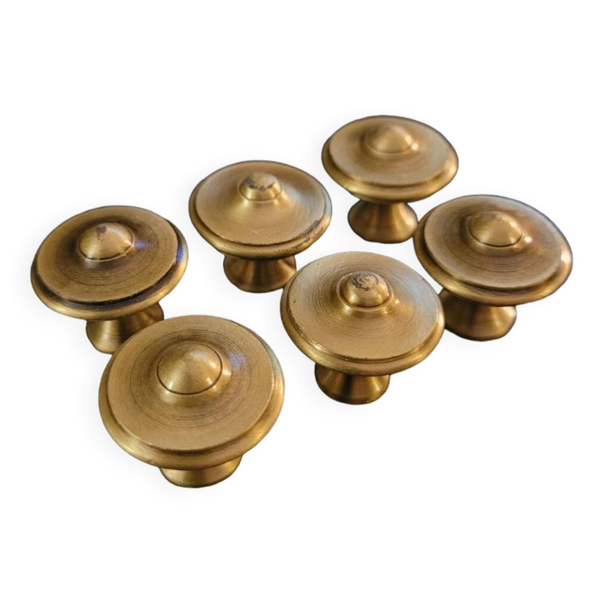 6 patinated brass furniture knobs 25mm